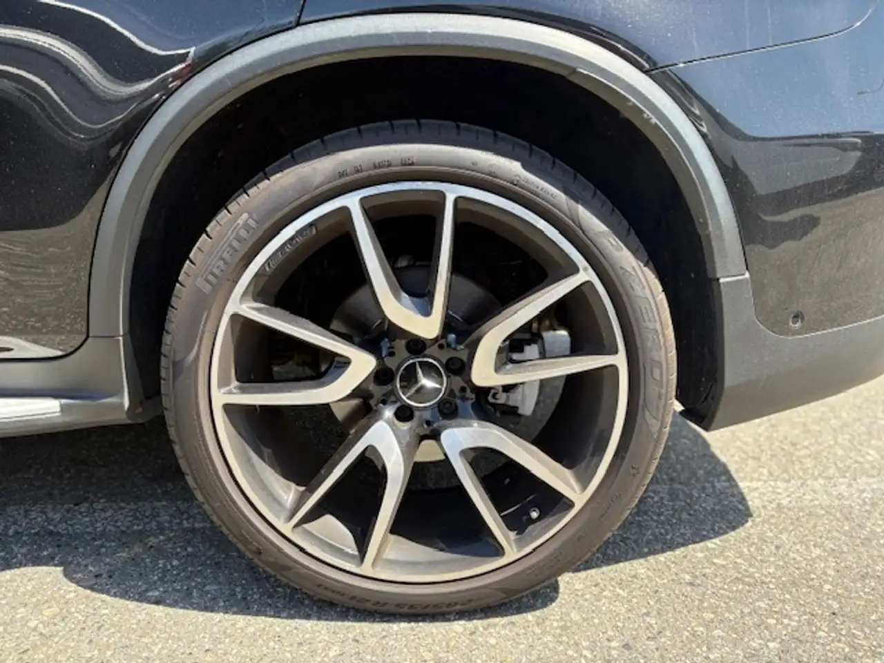 Mercedes-Benz GLC снимка Mercedes-Benz GLC