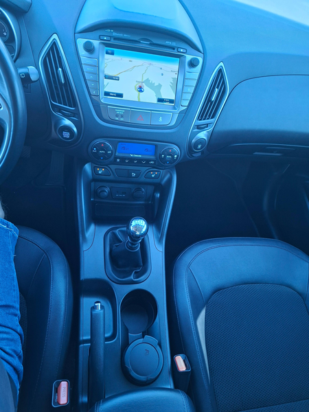 Hyundai iX35 FIFA World Cup Edition 2WD — photo 9