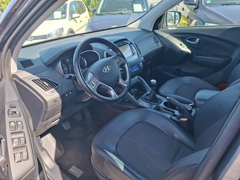 Hyundai iX35 FIFA World Cup Edition 2WD — photo 6