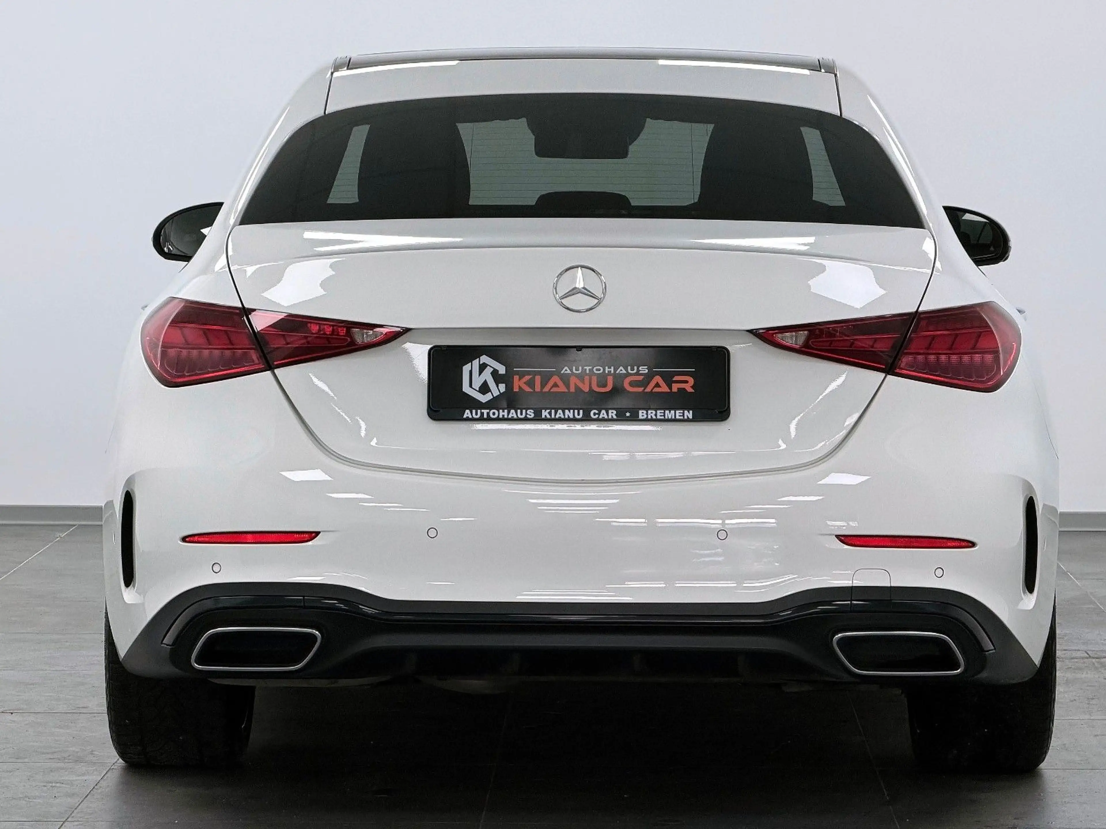 Mercedes-Benz C 300 d. AMG .360°KAM.PANO.DISTRO.MBUX.NIGHT — photo 4