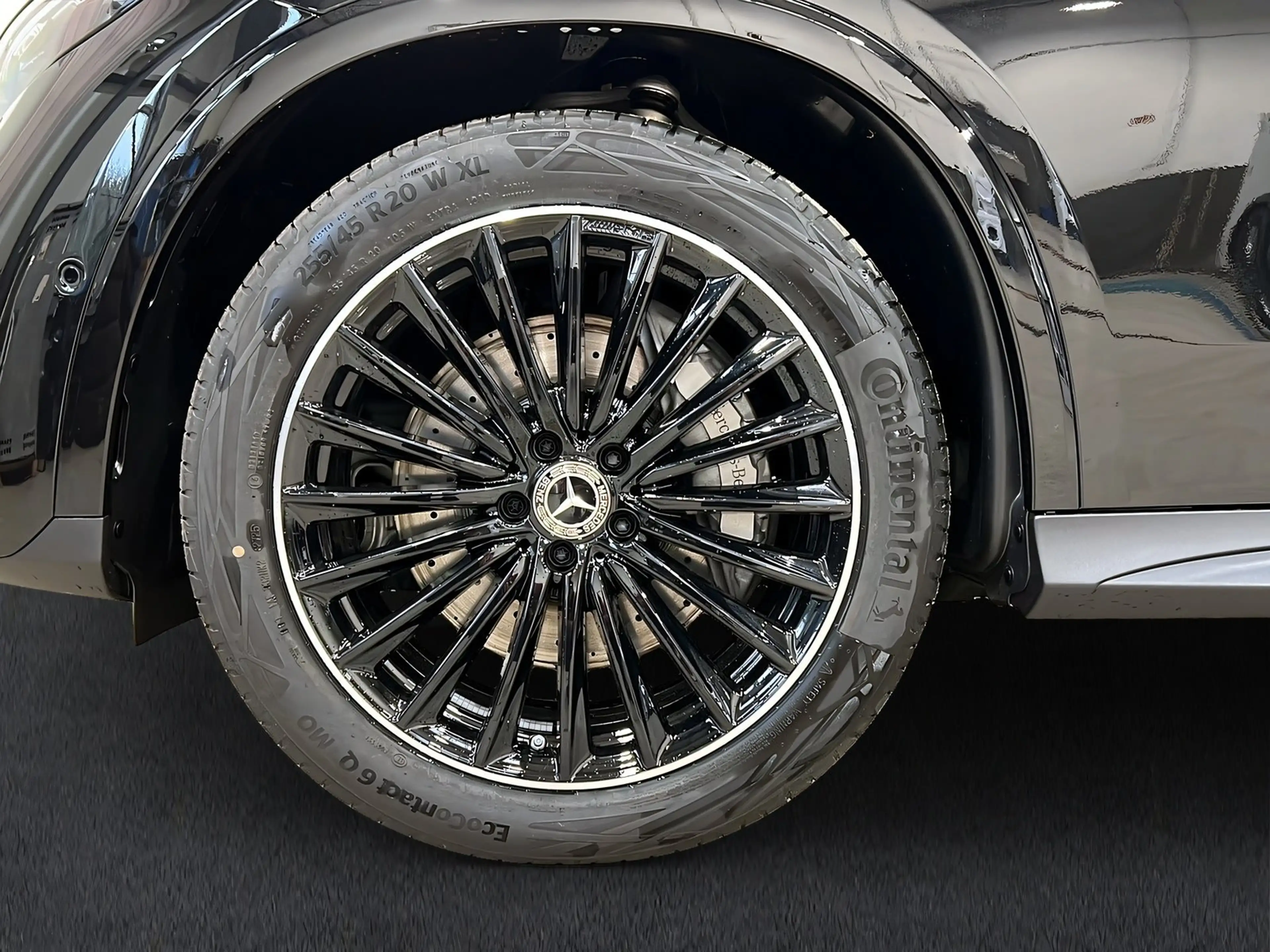 Mercedes-Benz GLC 450 d 4M Coupé AMG+DISTR+Burme+Pano+AHK+360° — photo 7