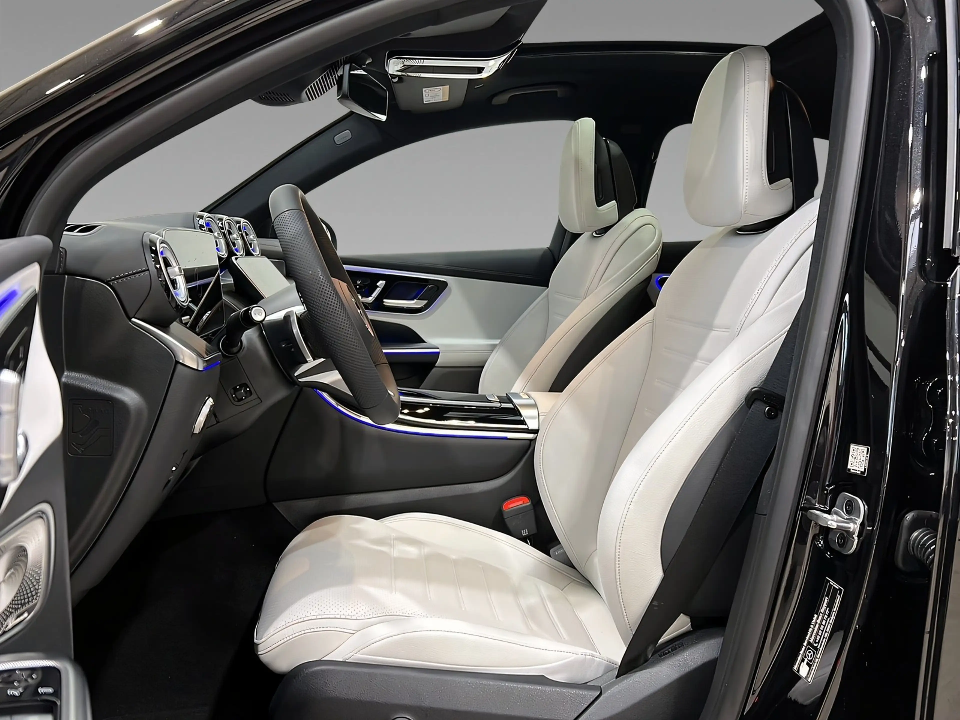 Mercedes-Benz GLC 450 d 4M Coupé AMG+DISTR+Burme+Pano+AHK+360° — photo 8