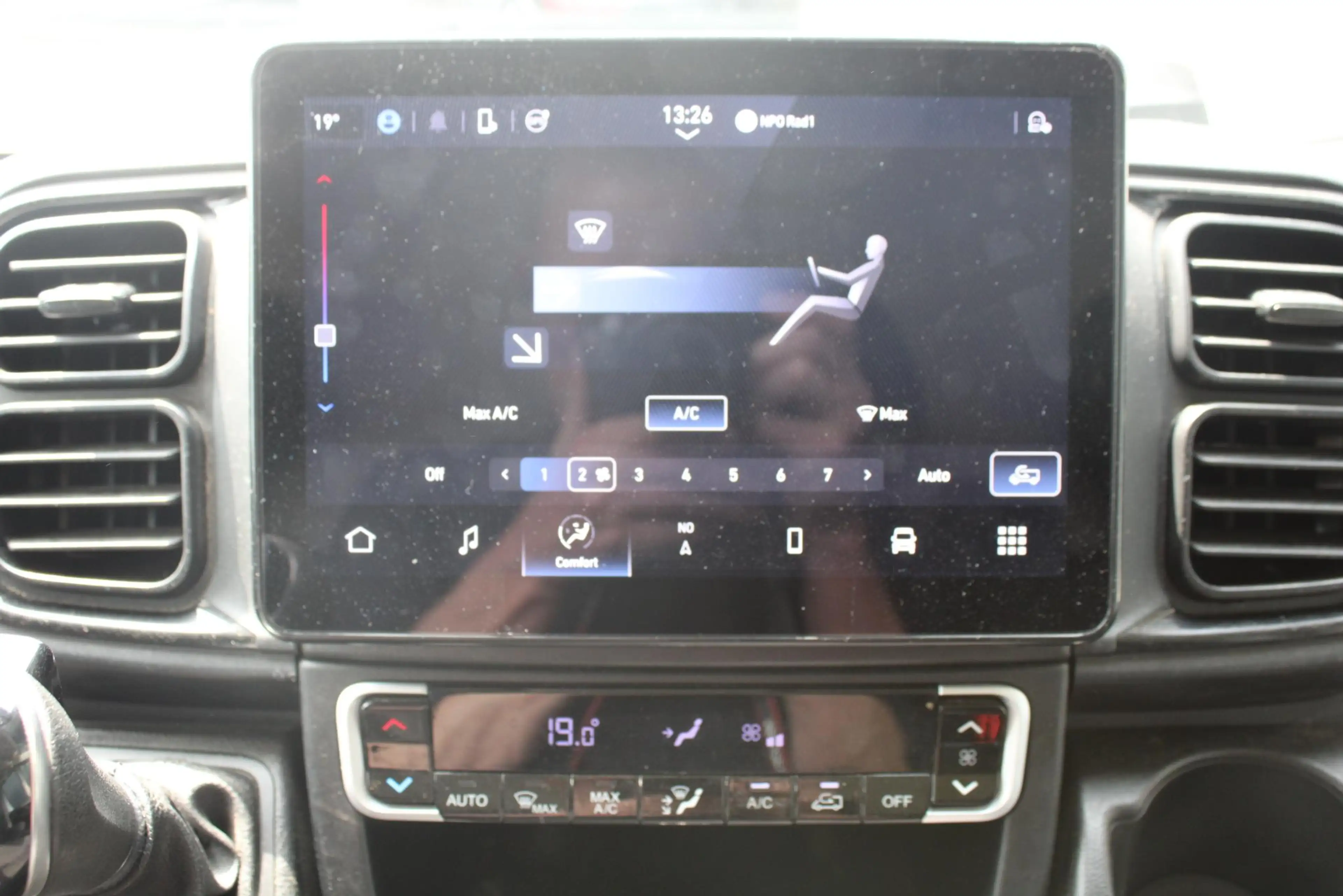 Peugeot Boxer 2.2 BlueHDi 140 S&S L2H2 3.5t Automaat | Camera | — photo 14
