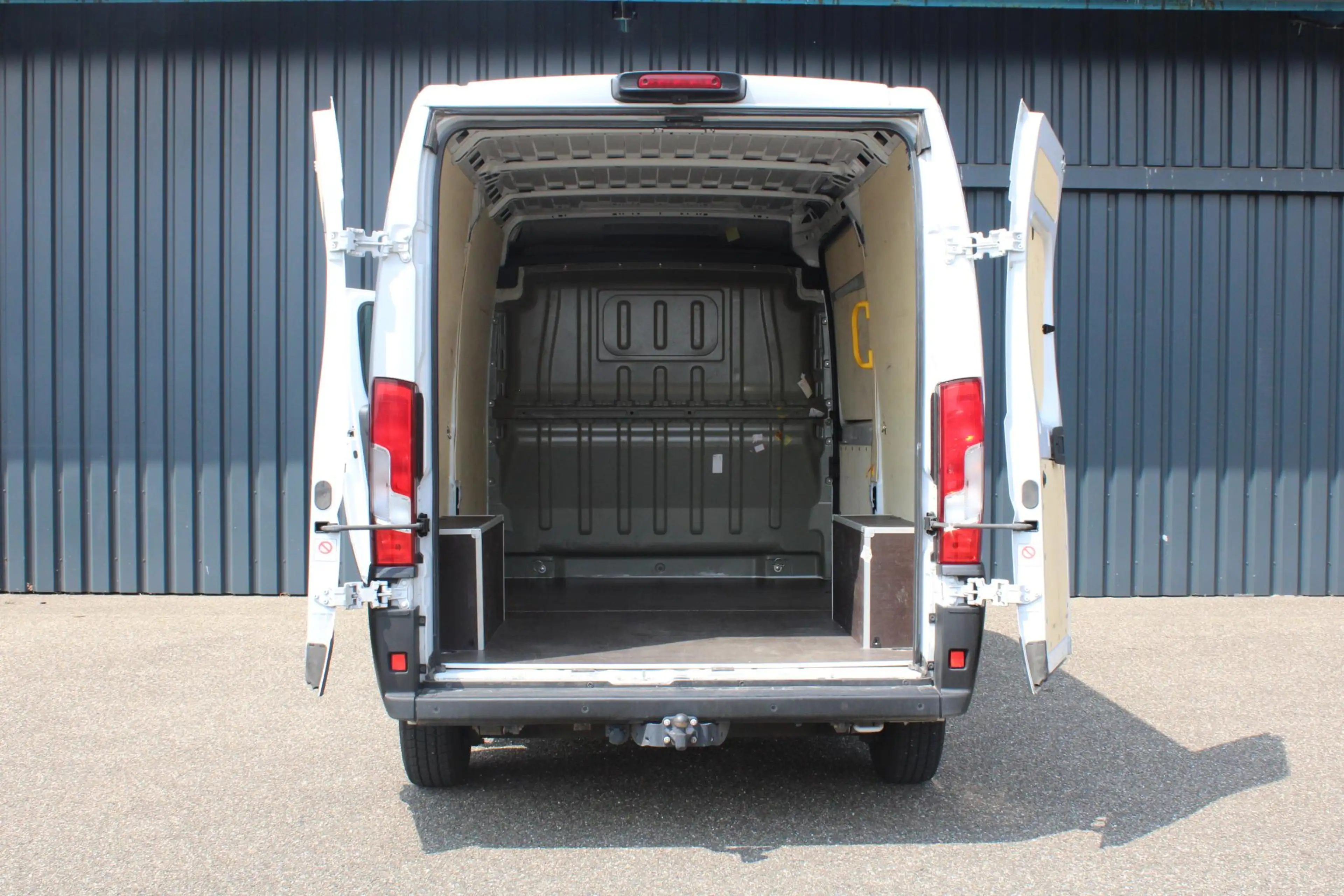 Peugeot Boxer 2.2 BlueHDi 140 S&S L2H2 3.5t Automaat | Camera | — photo 7