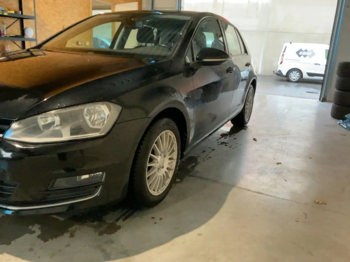 Volkswagen Golf 1.6 TDI 105CH BLUEMOTION TECHNOLOGY FAP CARAT 5P Schwarz - 2