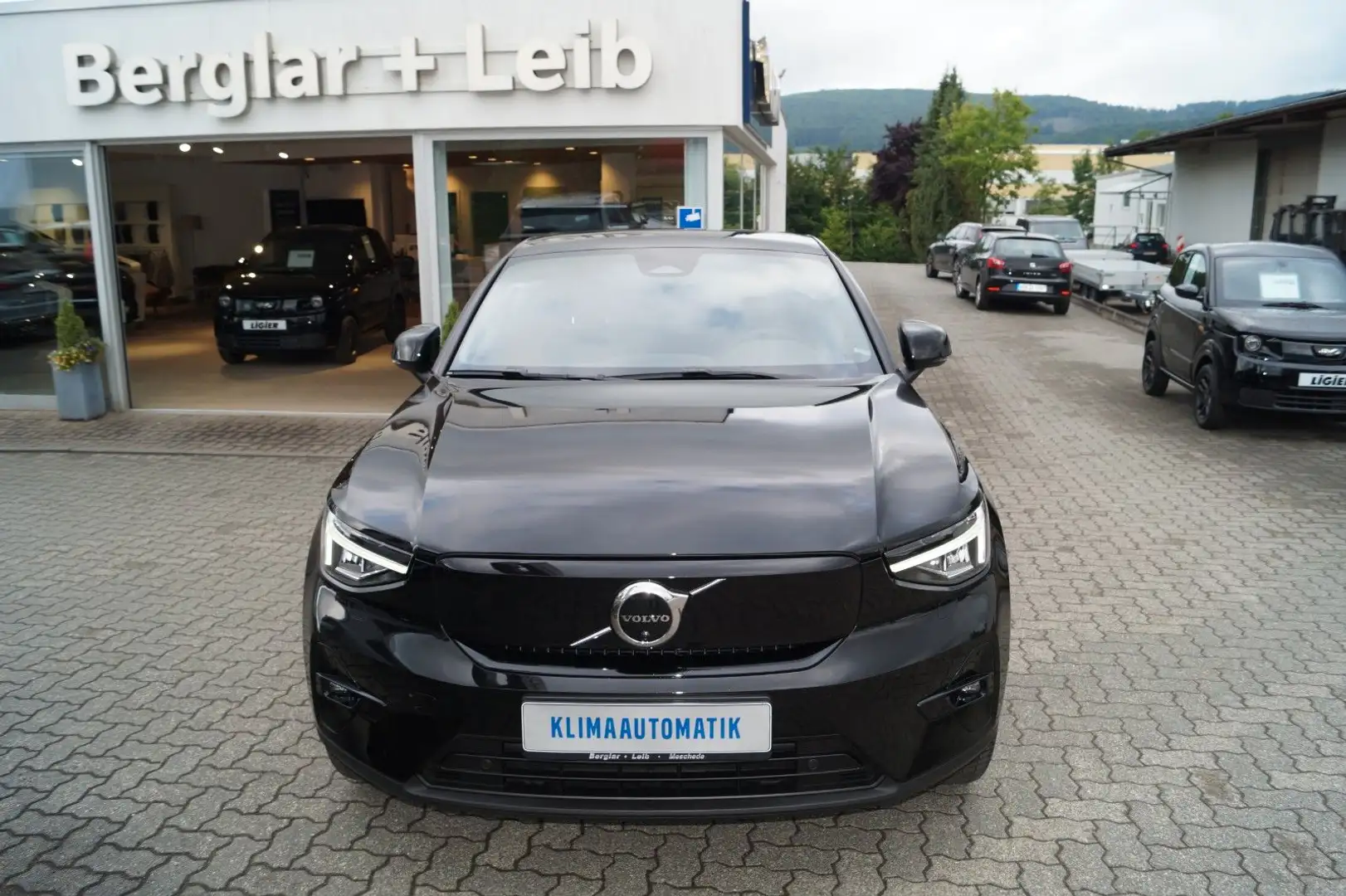 Volvo C40 Recharge Twin AWD Ultimate Aut/Microtech/20" Schwarz - 1