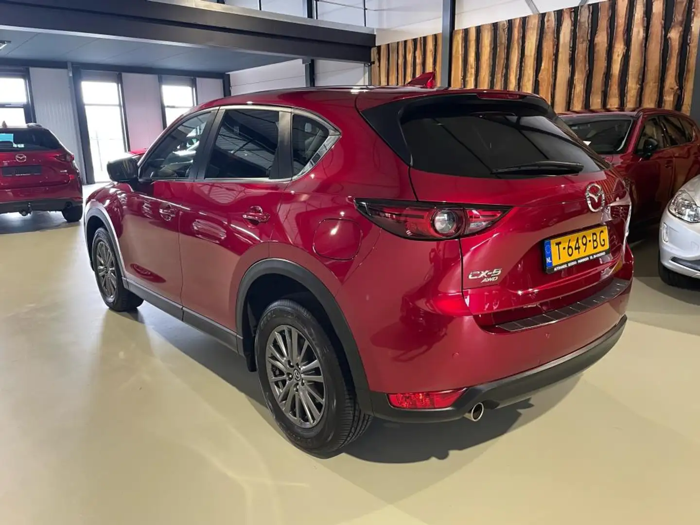 Mazda CX-5 2.0 SkyActiv-G 165 automaat 4WD Rood - 2