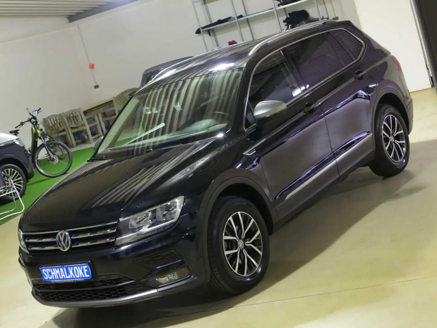 Volkswagen Tiguan Allspace 1.5 TSI ACT OPF COMFORTL Leder Schwarz - 2
