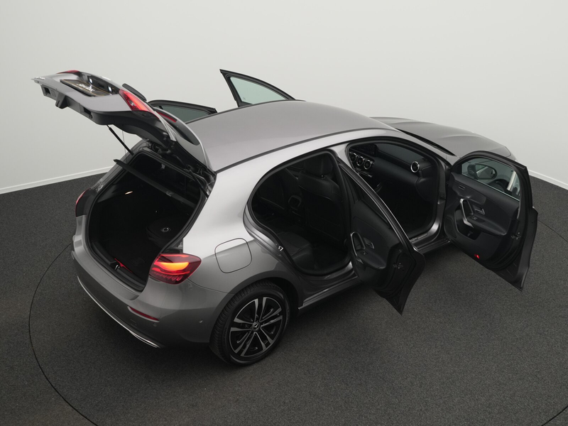 Mercedes-Benz A 250 A 250 e Kompaktlimousine LED+Kamera+MBUX Navi — photo 13