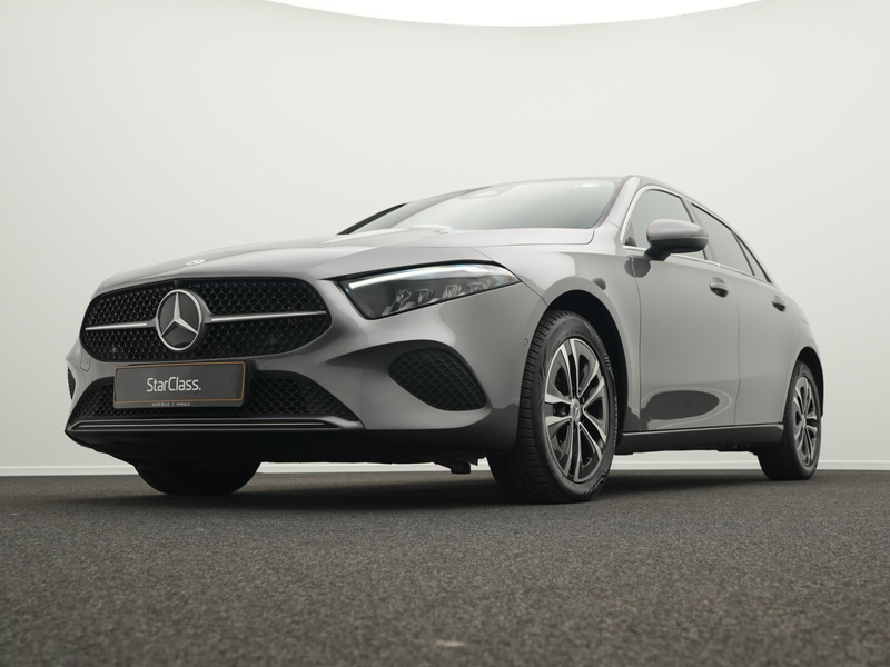 Mercedes-Benz A 250 A 250 e Kompaktlimousine LED+Kamera+MBUX Navi — photo 8