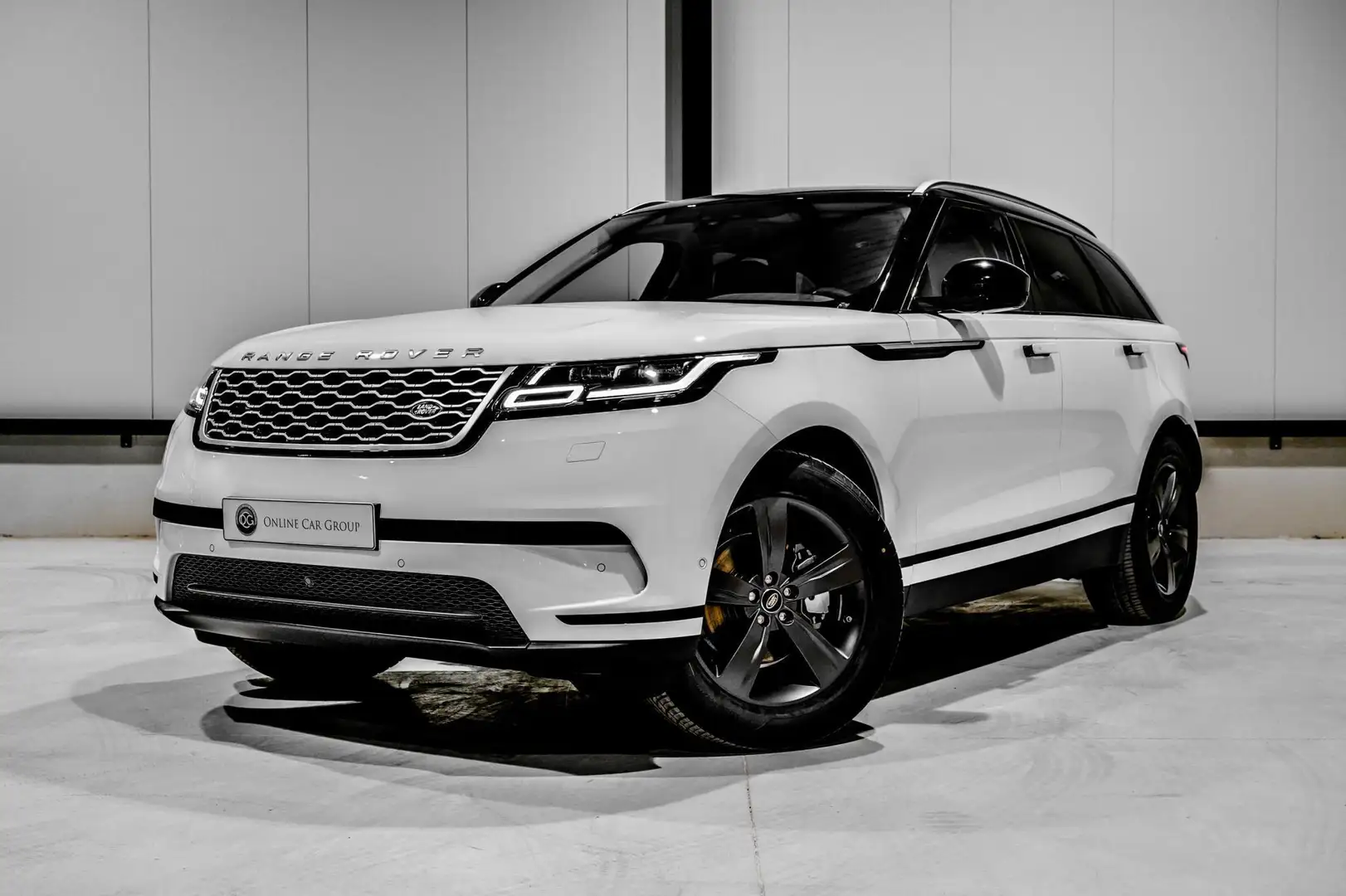 Land Rover Range Rover Velar D240 AWD S Luchtvering Panorama 240PK Wit - 1