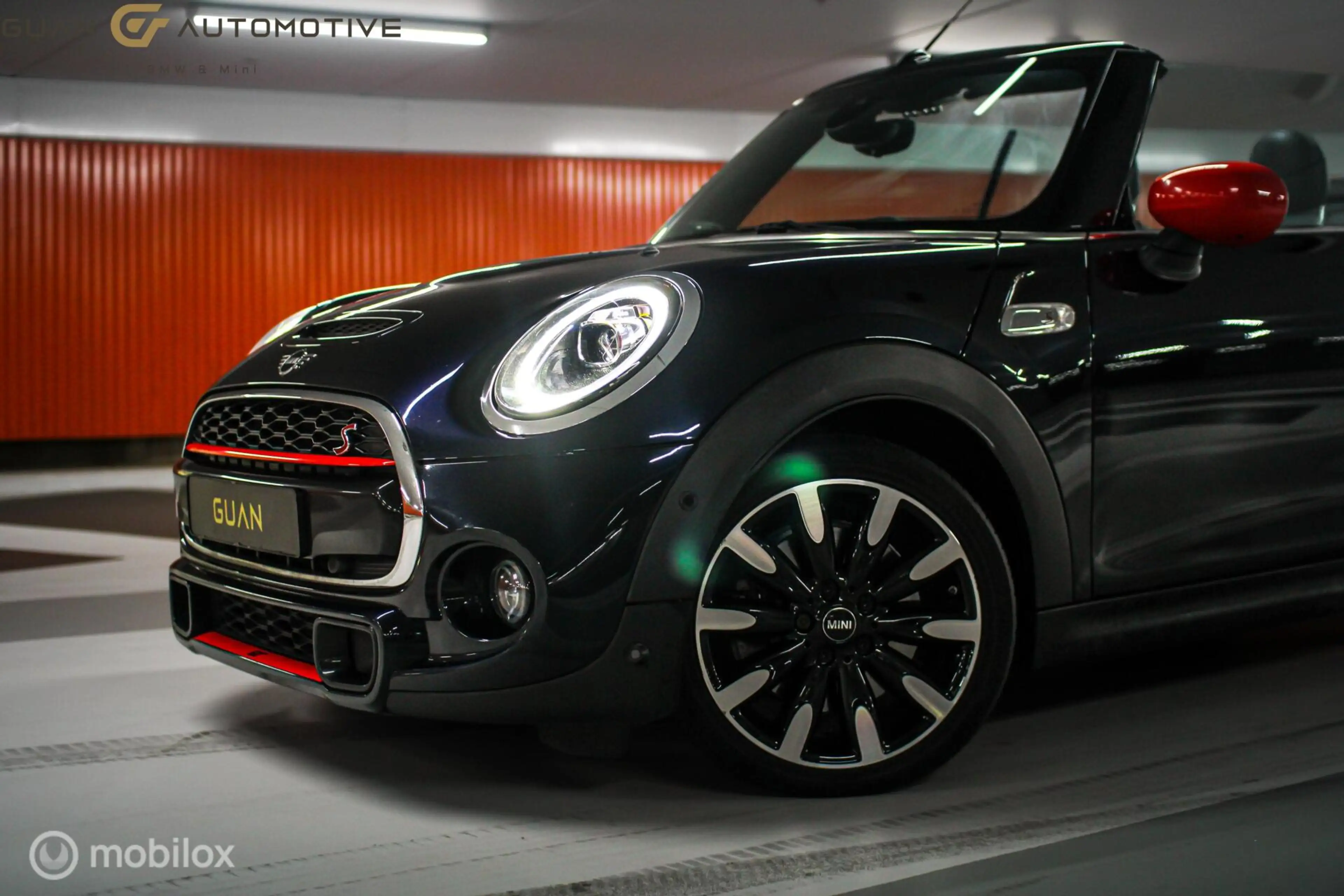 MINI Cooper S Cabrio 2.0 | H&K | Digital display | — photo 13