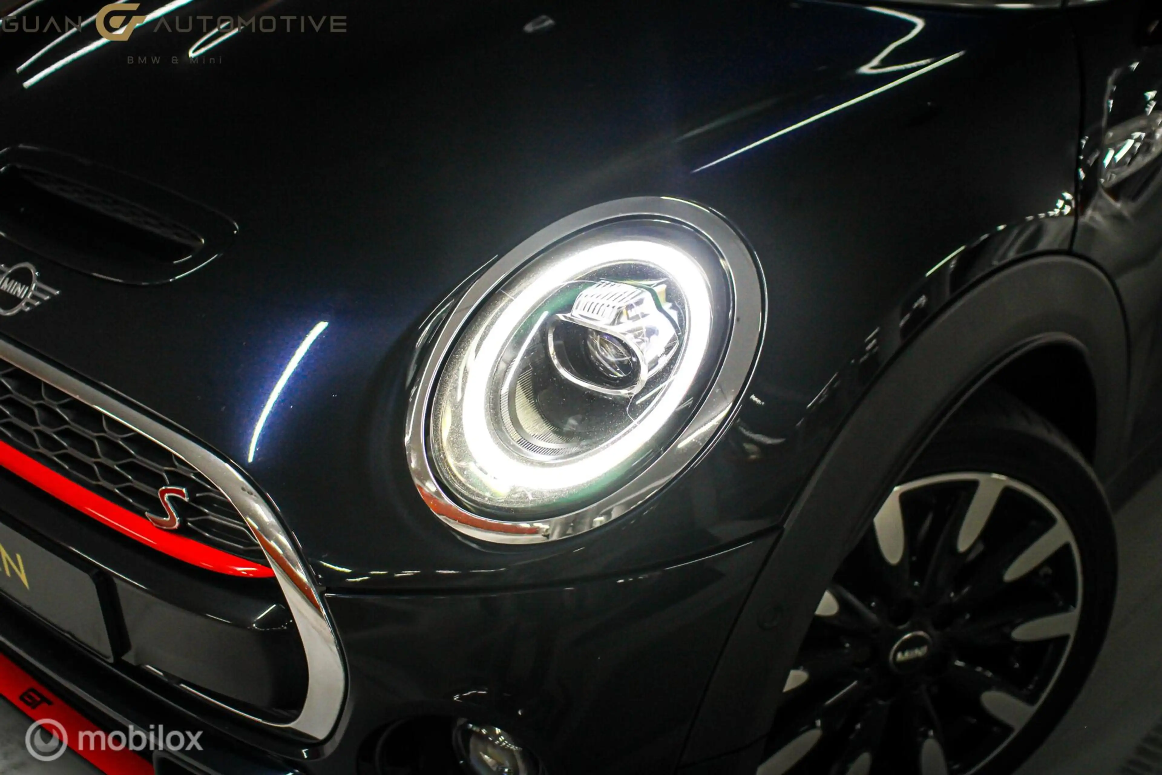 MINI Cooper S Cabrio 2.0 | H&K | Digital display | — photo 11