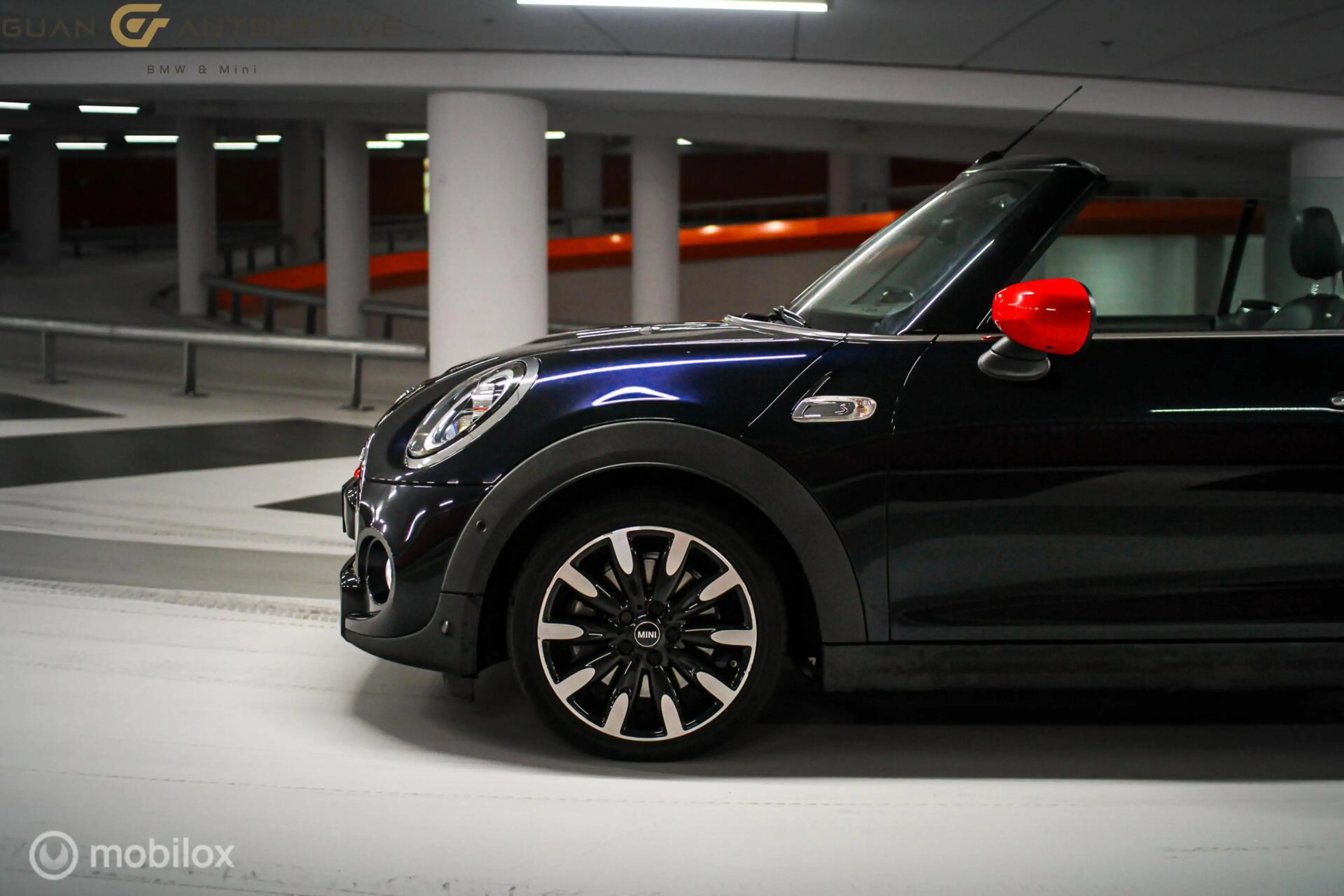 MINI Cooper S Cabrio 2.0 | H&K | Digital display | — photo 9