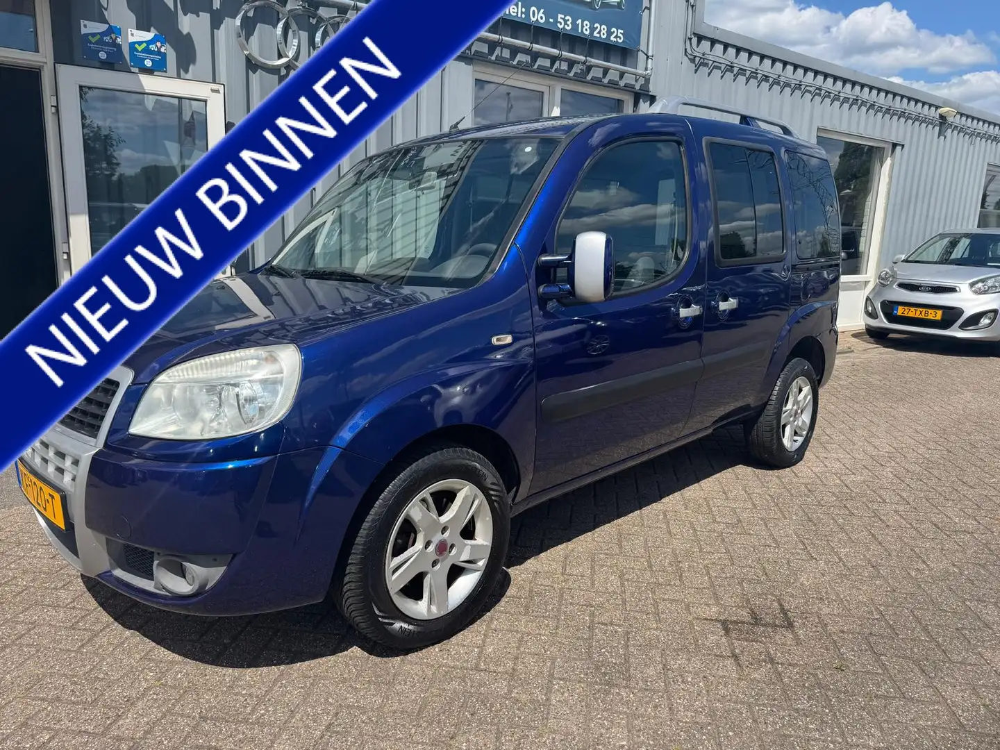 Fiat Doblo 1.4 Malibu Blauw - 1