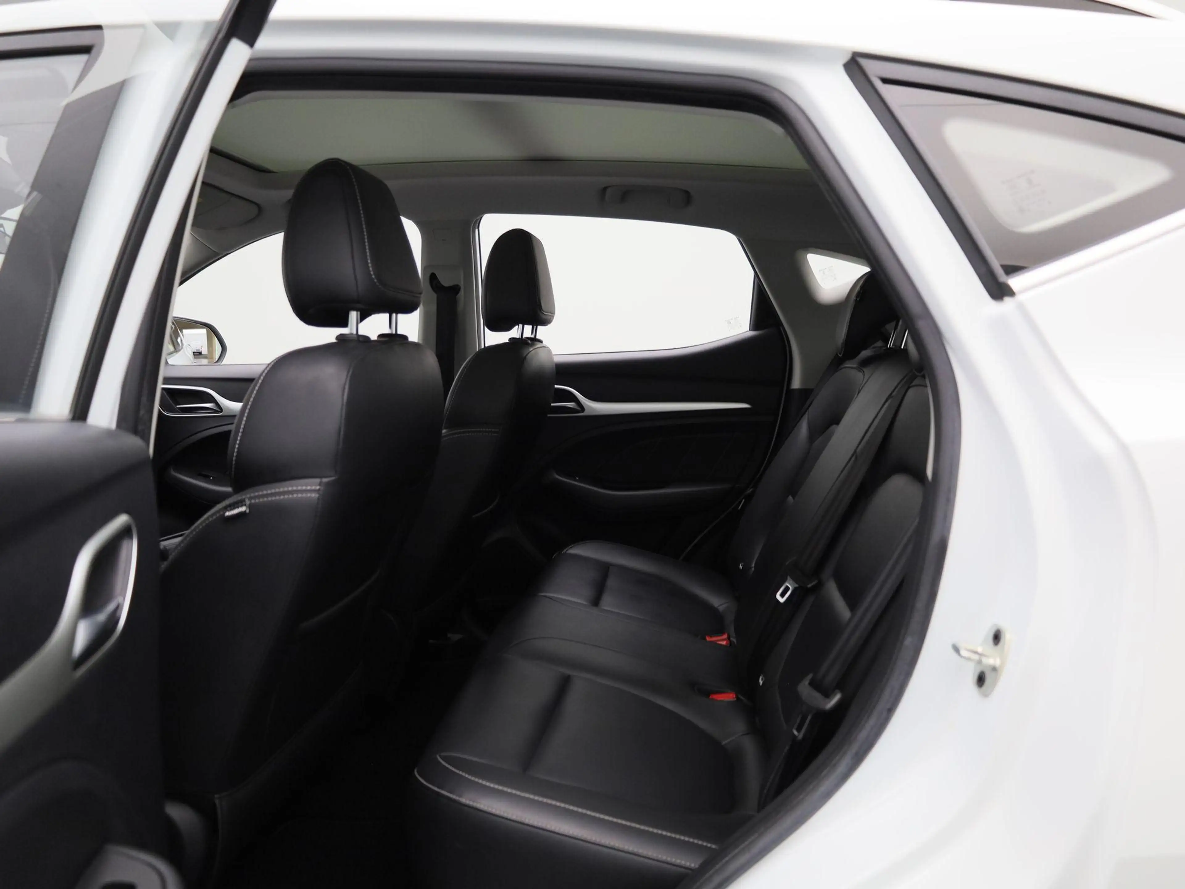 MG ZS EV Luxury 45 kWh Mg Mg zs ev — photo 10