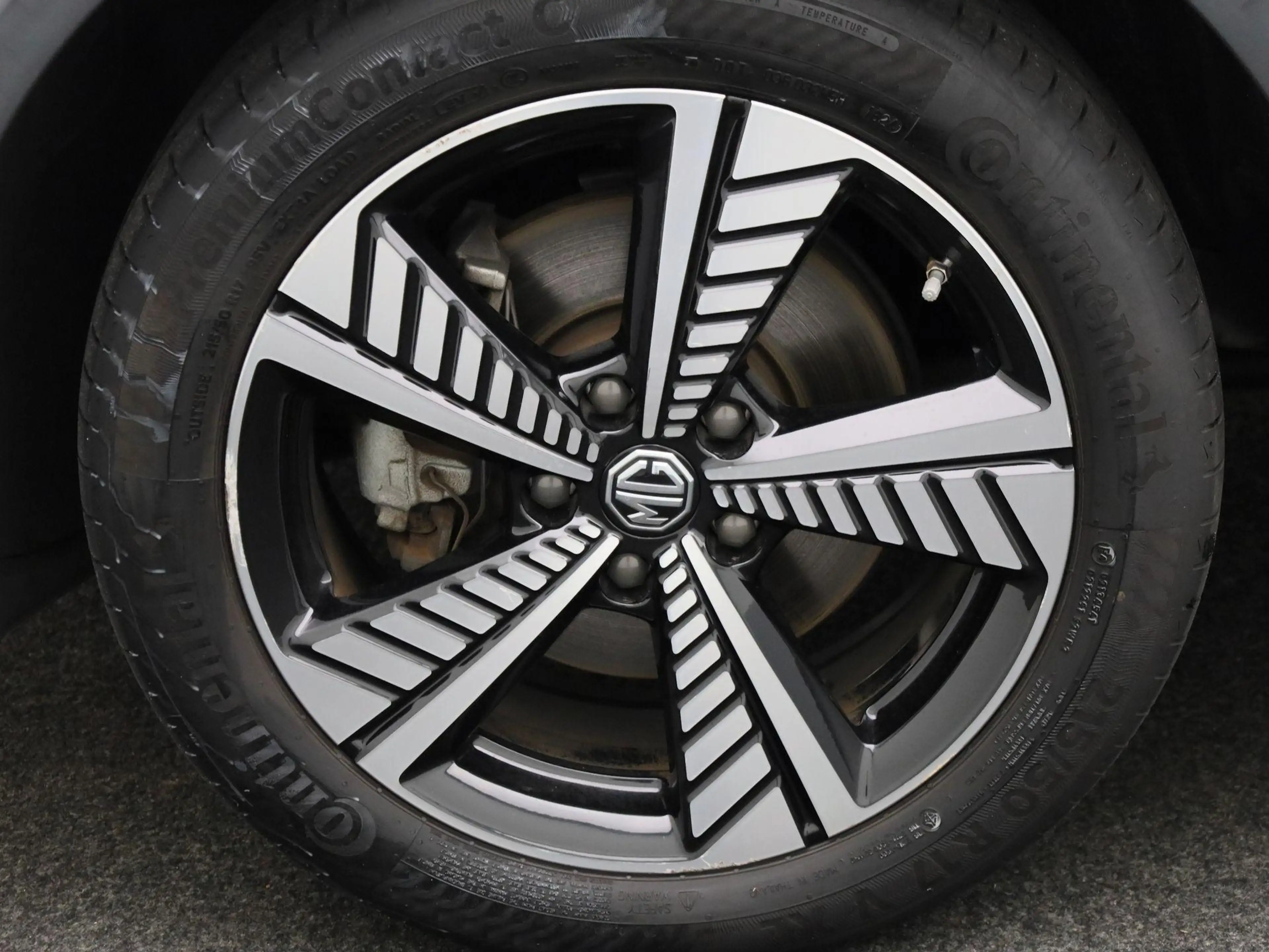 MG ZS EV Luxury 45 kWh Mg Mg zs ev — photo 14