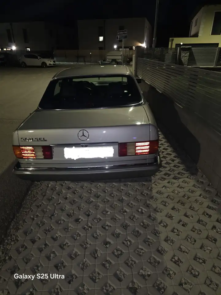 Mercedes-Benz 560 SEL Aut., foto 10