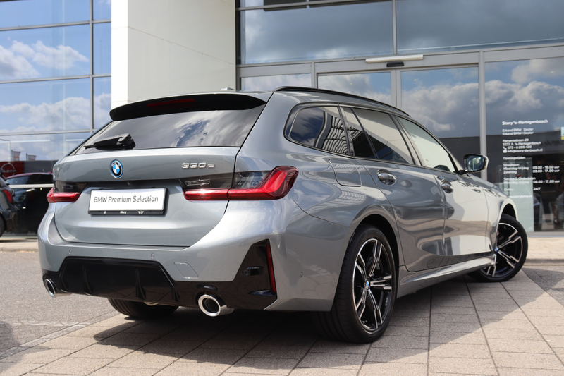 BMW 330 3 Serie Touring 330e M Sport Automaat / Trekhaak / — photo 12