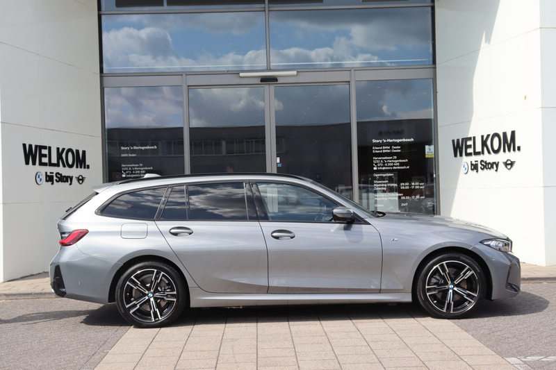 BMW 330 3 Serie Touring 330e M Sport Automaat / Trekhaak / — photo 10