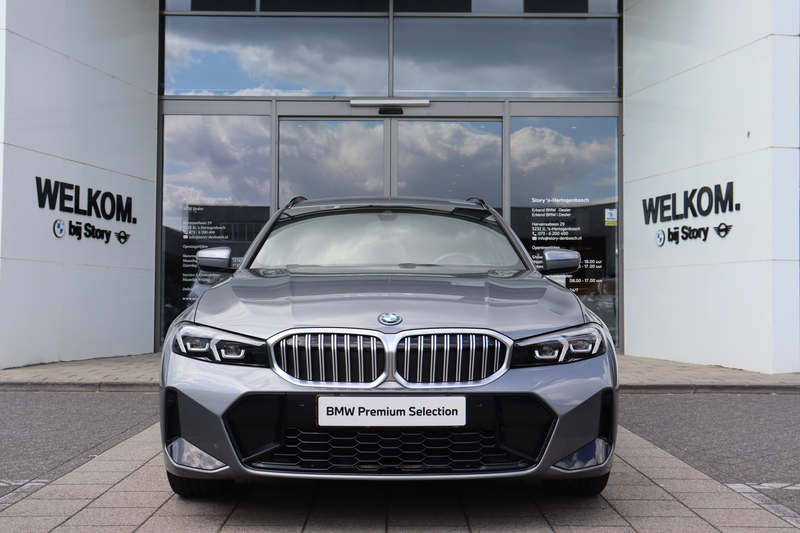 BMW 330 3 Serie Touring 330e M Sport Automaat / Trekhaak / — photo 3