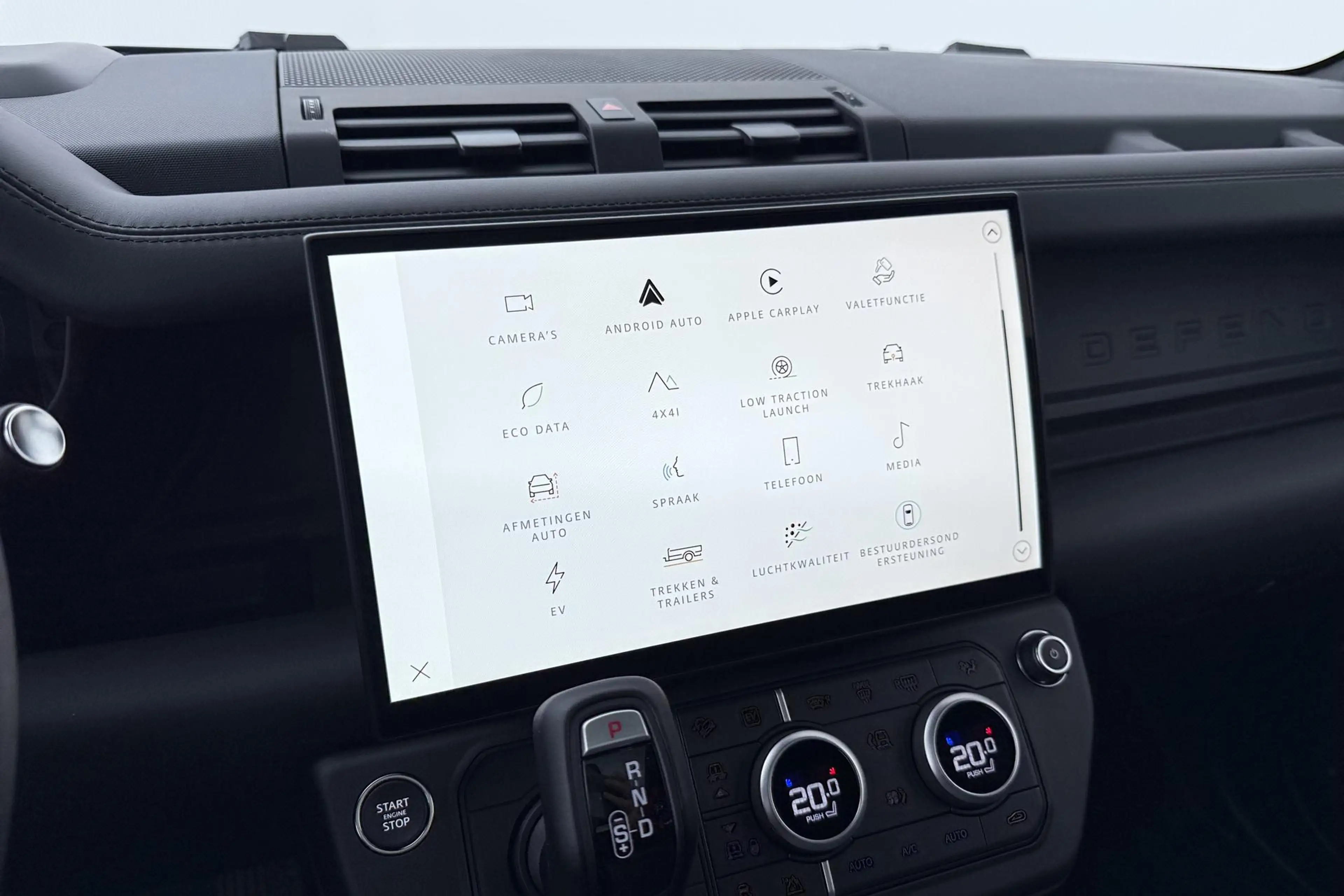 Land Rover Defender 2.0 P300e 110 X-Dynamic HSE | 6-Persoons | Meridia — photo 24