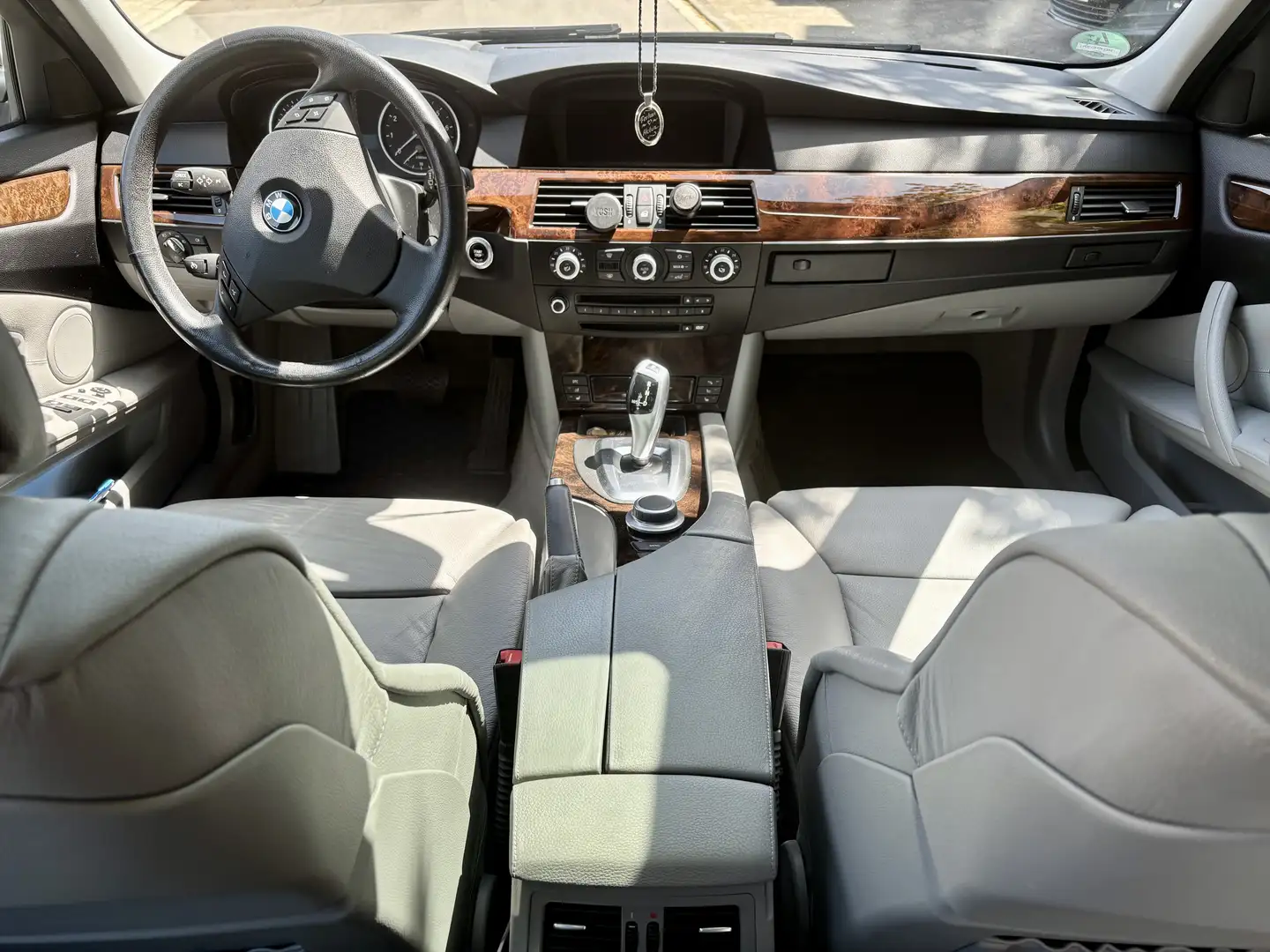 BMW 530 530i Sport-Aut. LCI Head-up Display/ Massagesitze - 2