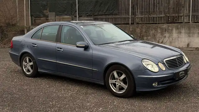 Mercedes-Benz E 270 E 270 Avantgarde CDI Sequentronic Avantgarde