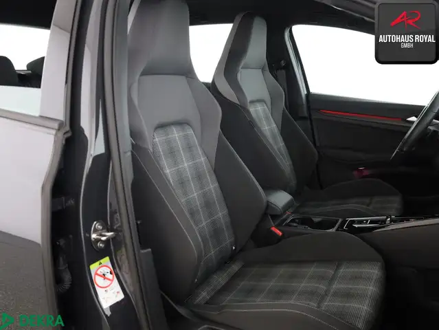 Volkswagen Golf view 11