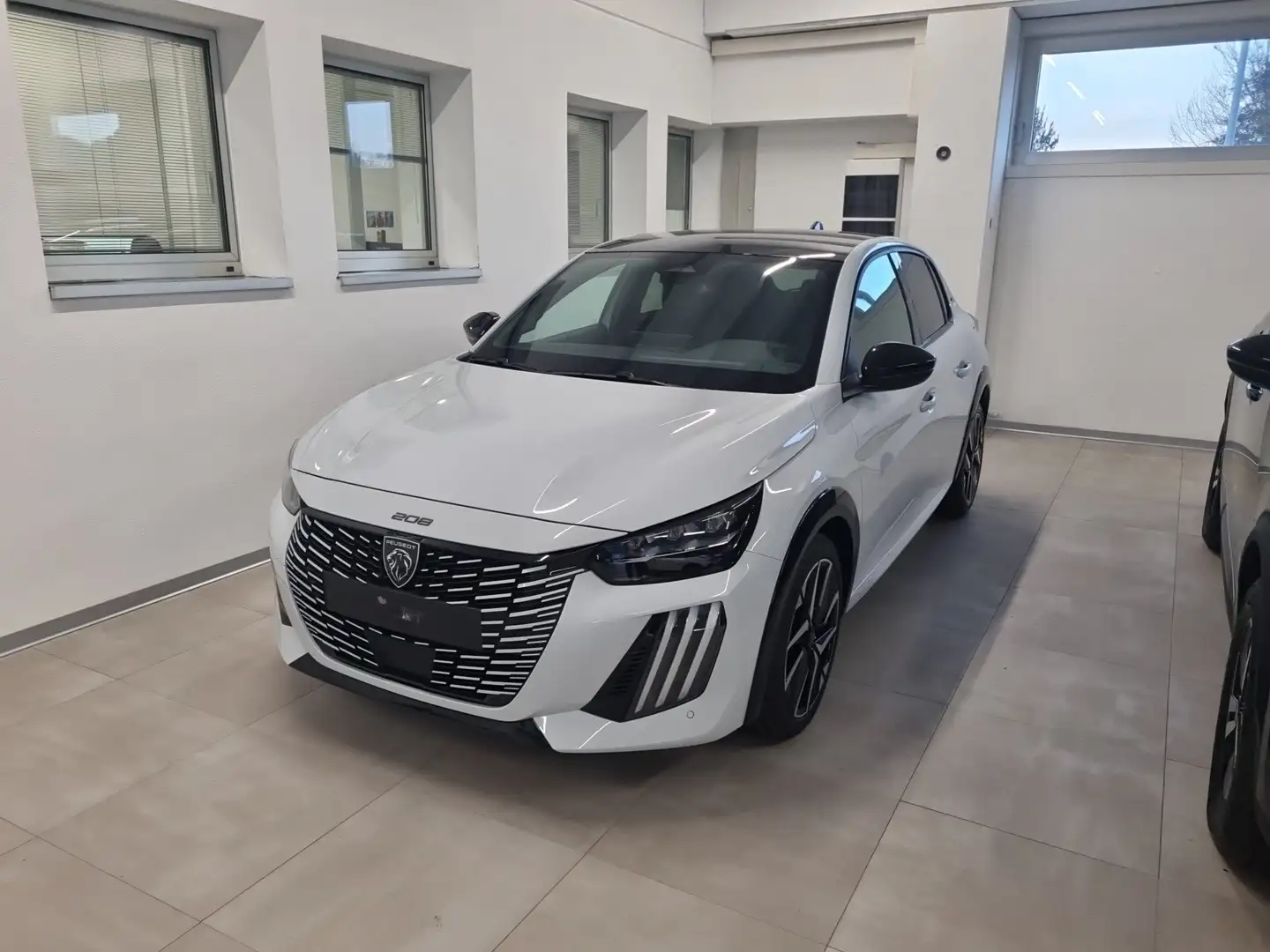 Peugeot 208 208 Hybrid 145 e-DCS6 GT - KM0 - DISPONIBILI VARI Weiß - 1