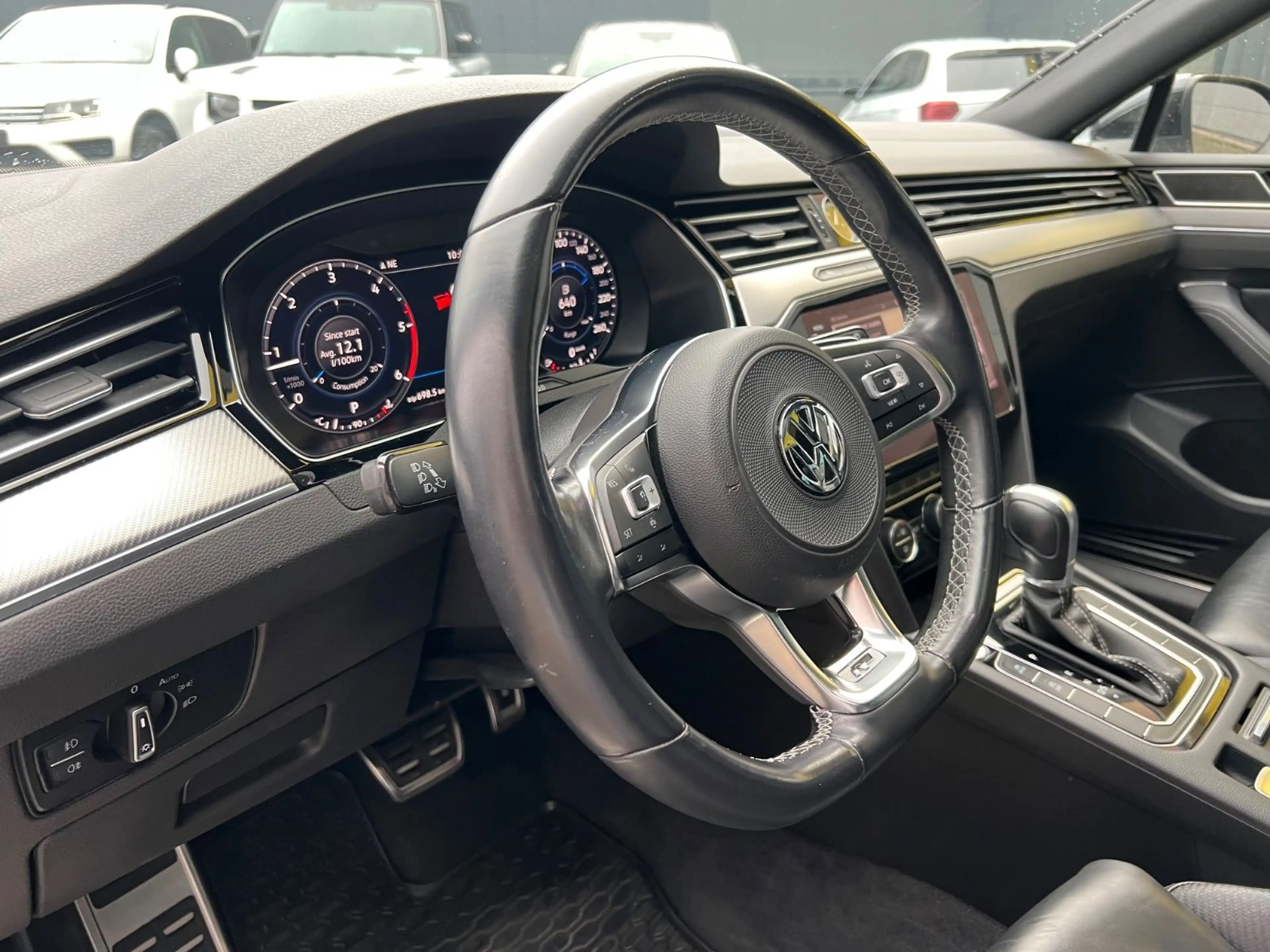 Volkswagen Passat Variant Highline/R LINE/LEDER/PANO/ACC — photo 15
