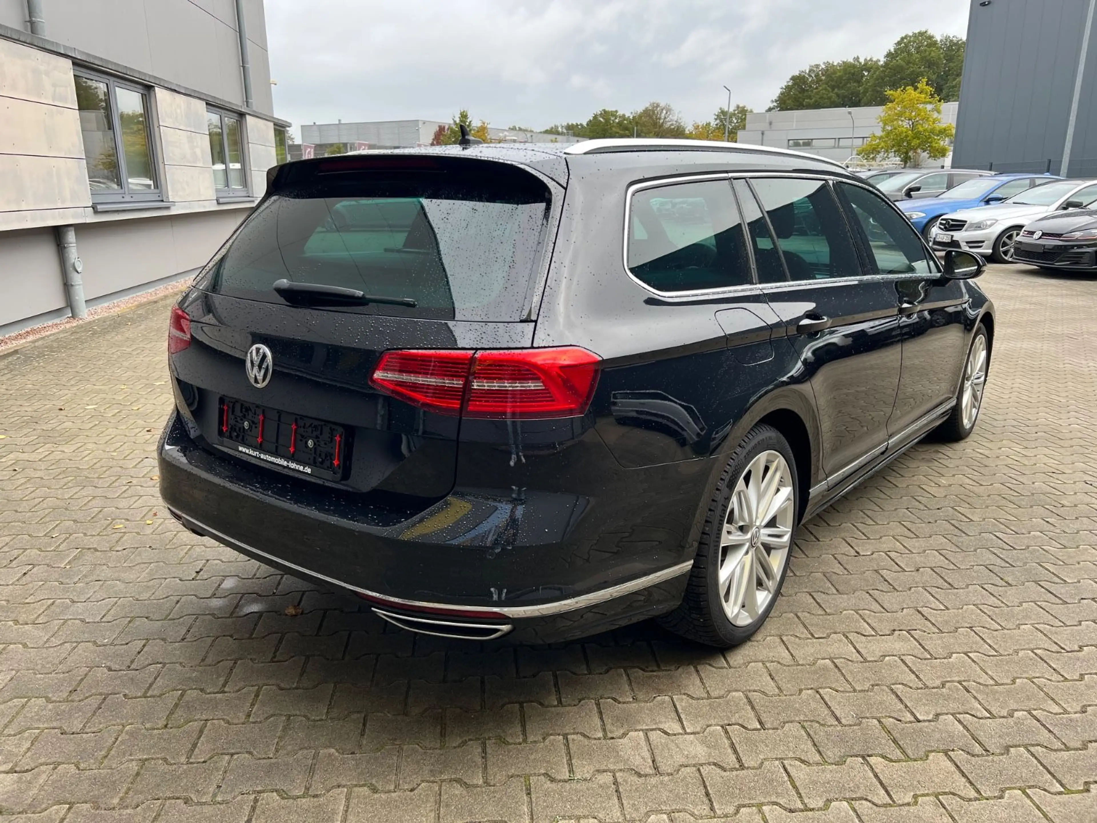 Volkswagen Passat Variant Highline/R LINE/LEDER/PANO/ACC — photo 6