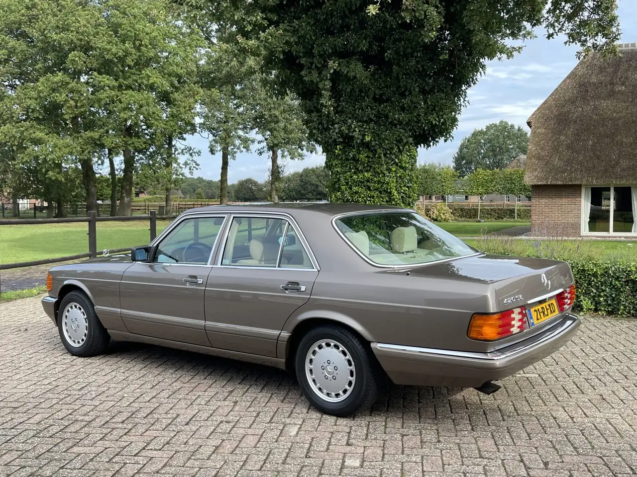 Mercedes-Benz S 420 SE W126 in zeer mooie staat, foto 5
