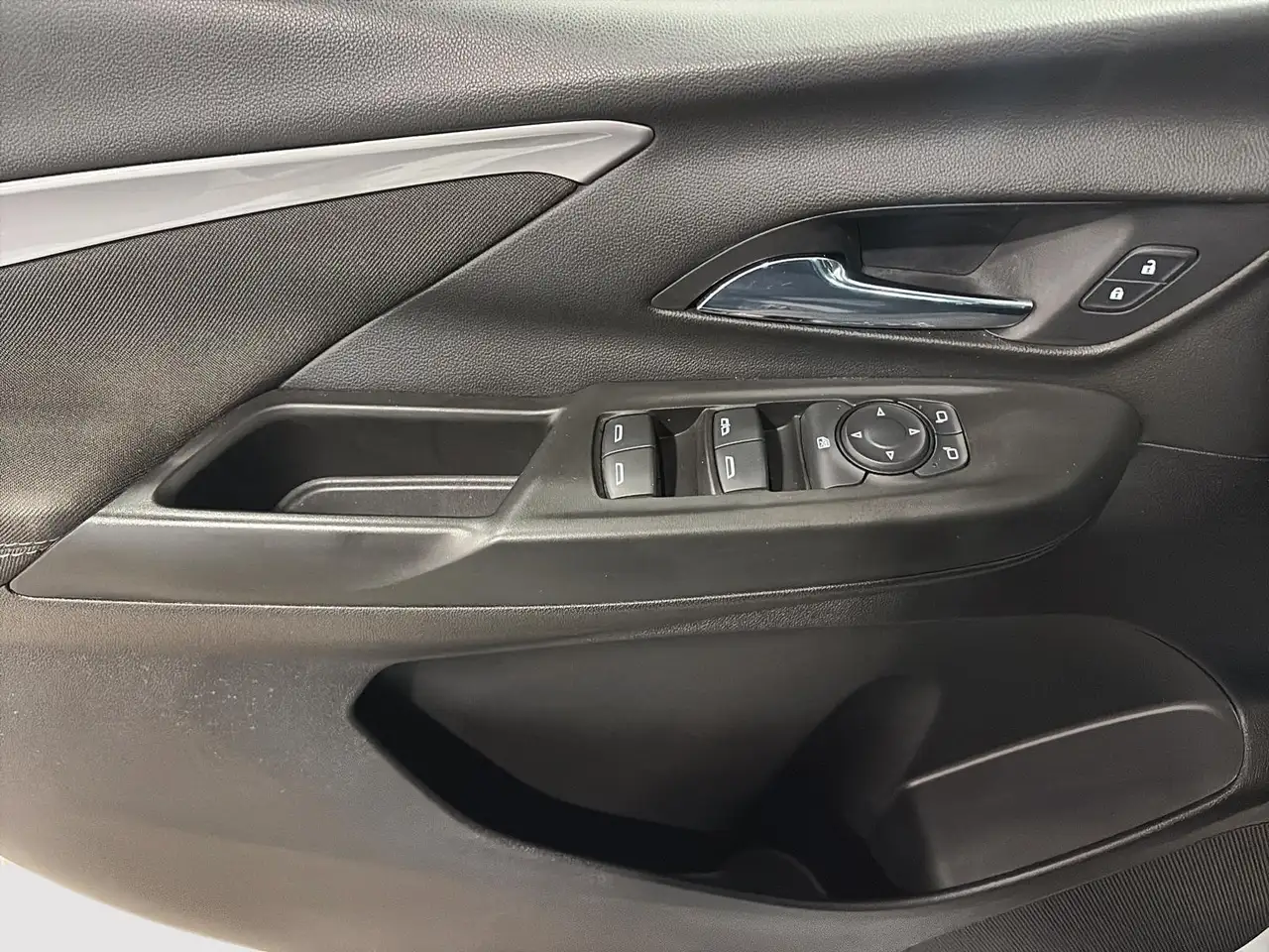 Chevrolet Bolt fotografie Chevrolet Bolt