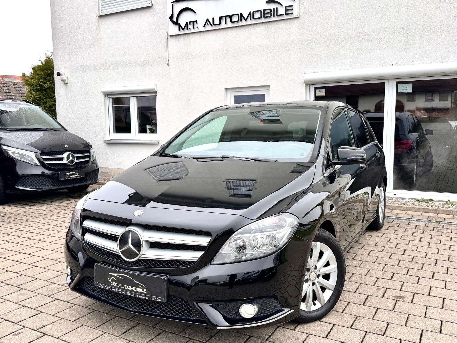 Second hand Mercedes Benz B-Class 180