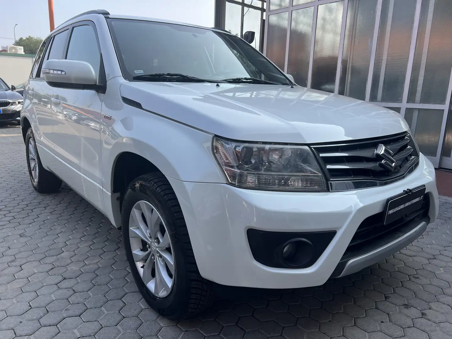 Suzuki Grand Vitara Grand Vitara 1.9 ddis crossover Evolution+ 5p E5 Bianco - 2