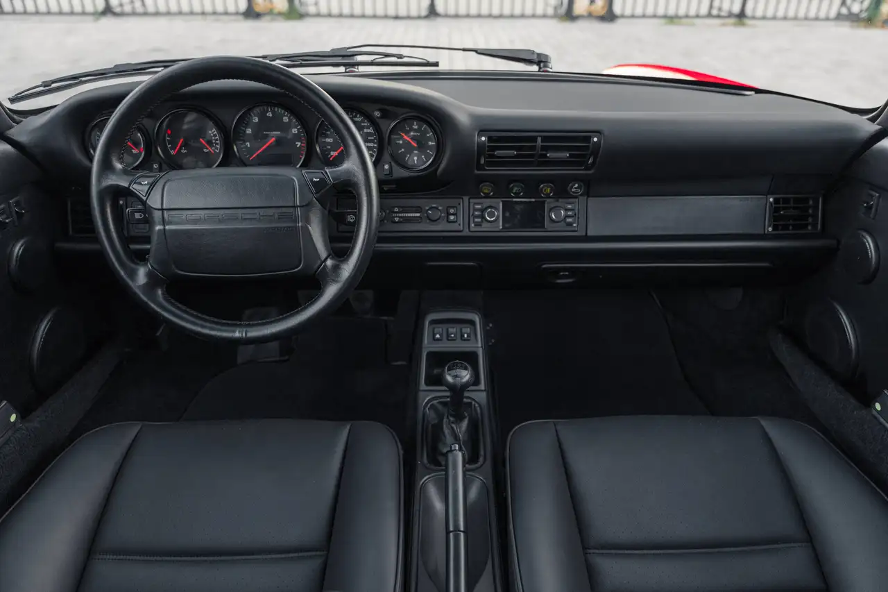 Porsche 964 Turbo 3.3L - Guards Red, 66 000 km, huge service, foto 8