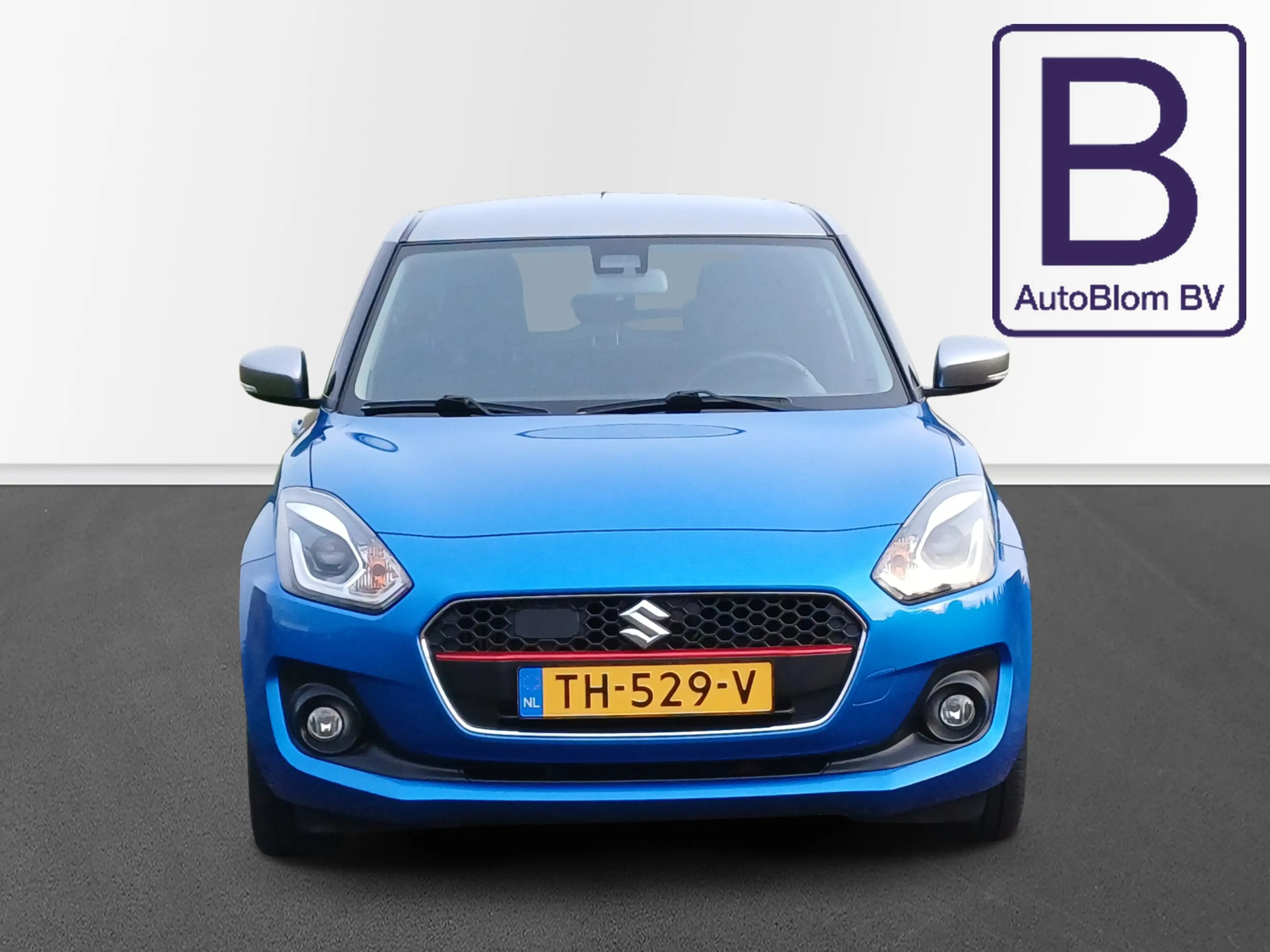 Suzuki Swift 1.0 Stijl Smart Hybrid /Clima/Cruise/Camera/Carpla — photo 4