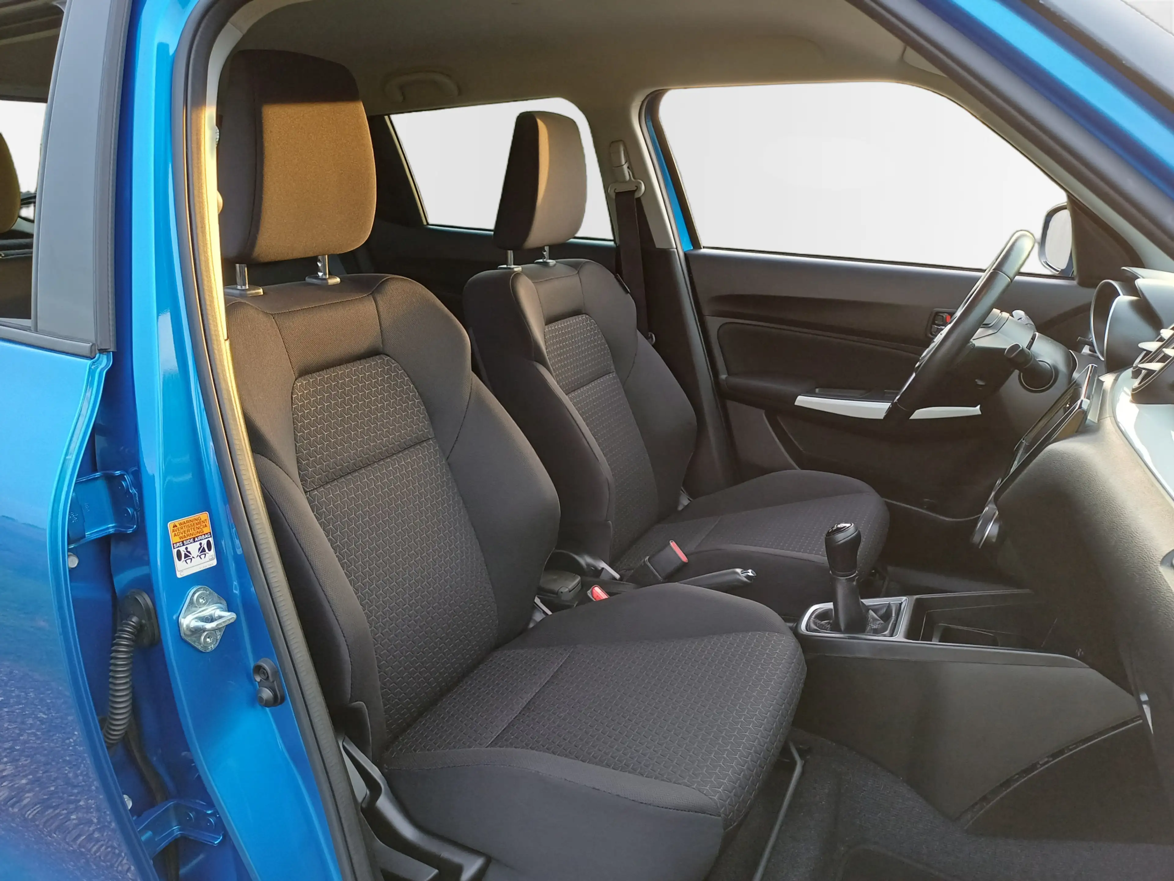 Suzuki Swift 1.0 Stijl Smart Hybrid /Clima/Cruise/Camera/Carpla — photo 28