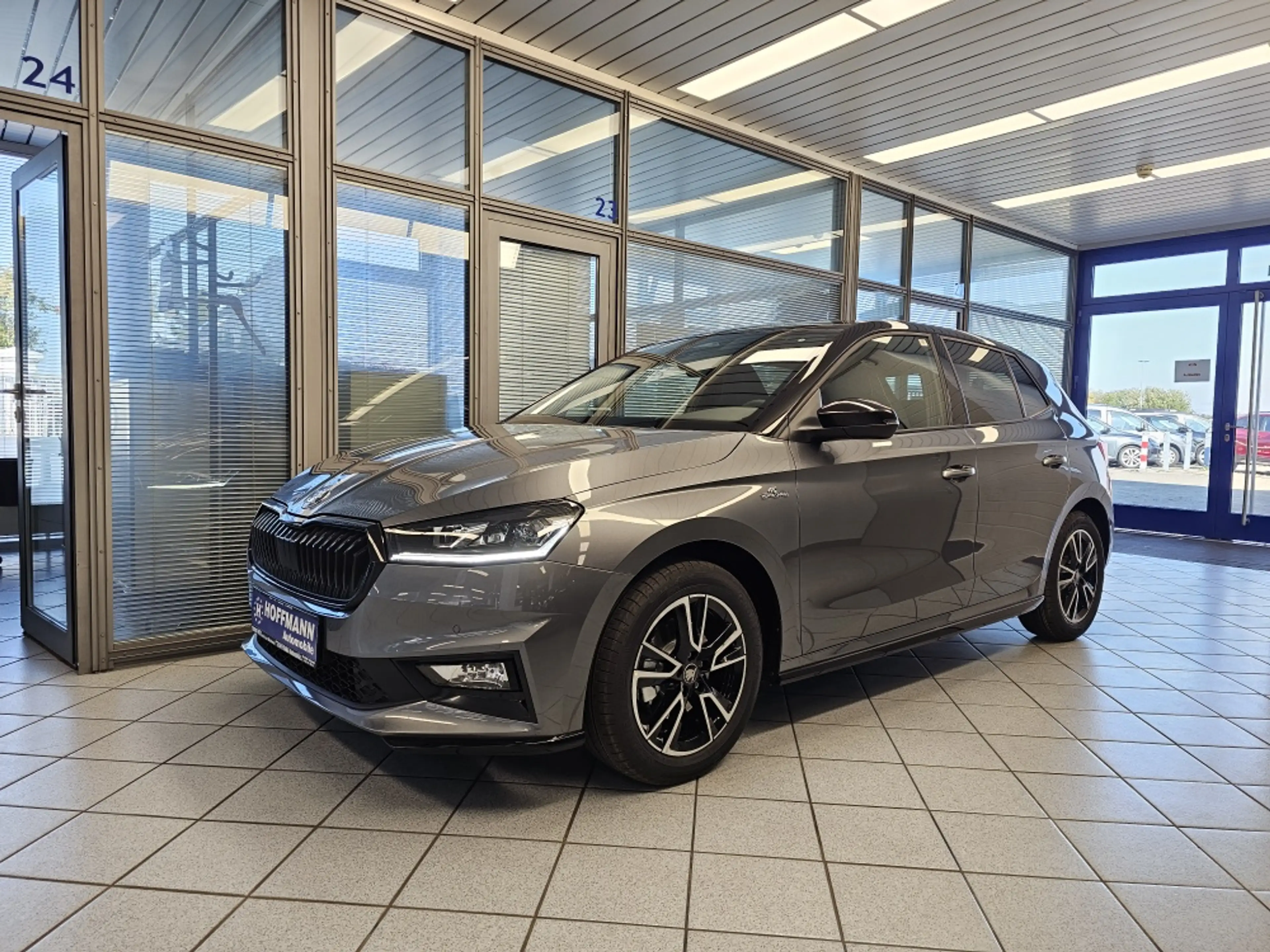Skoda Fabia Monte Carlo Bi-LED,Climatr,SHZ,PDC+Kamera — photo 2