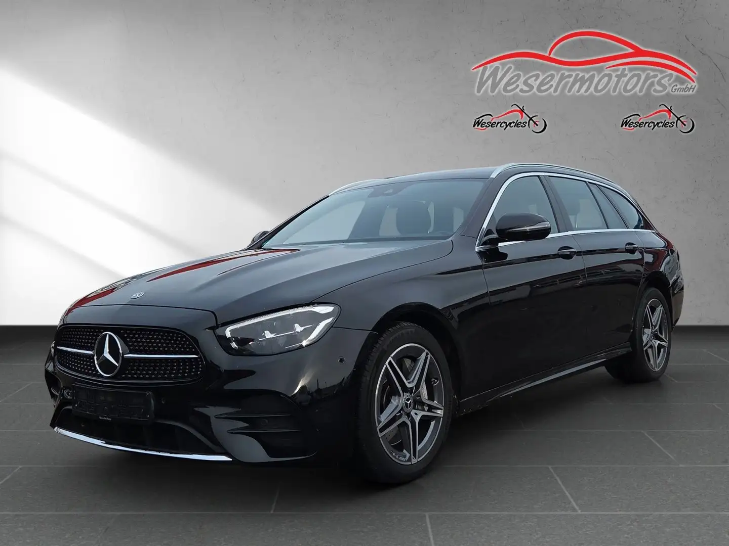Mercedes-Benz E 300 E T-Modell E 300 e / AMG Paket Schwarz - 1