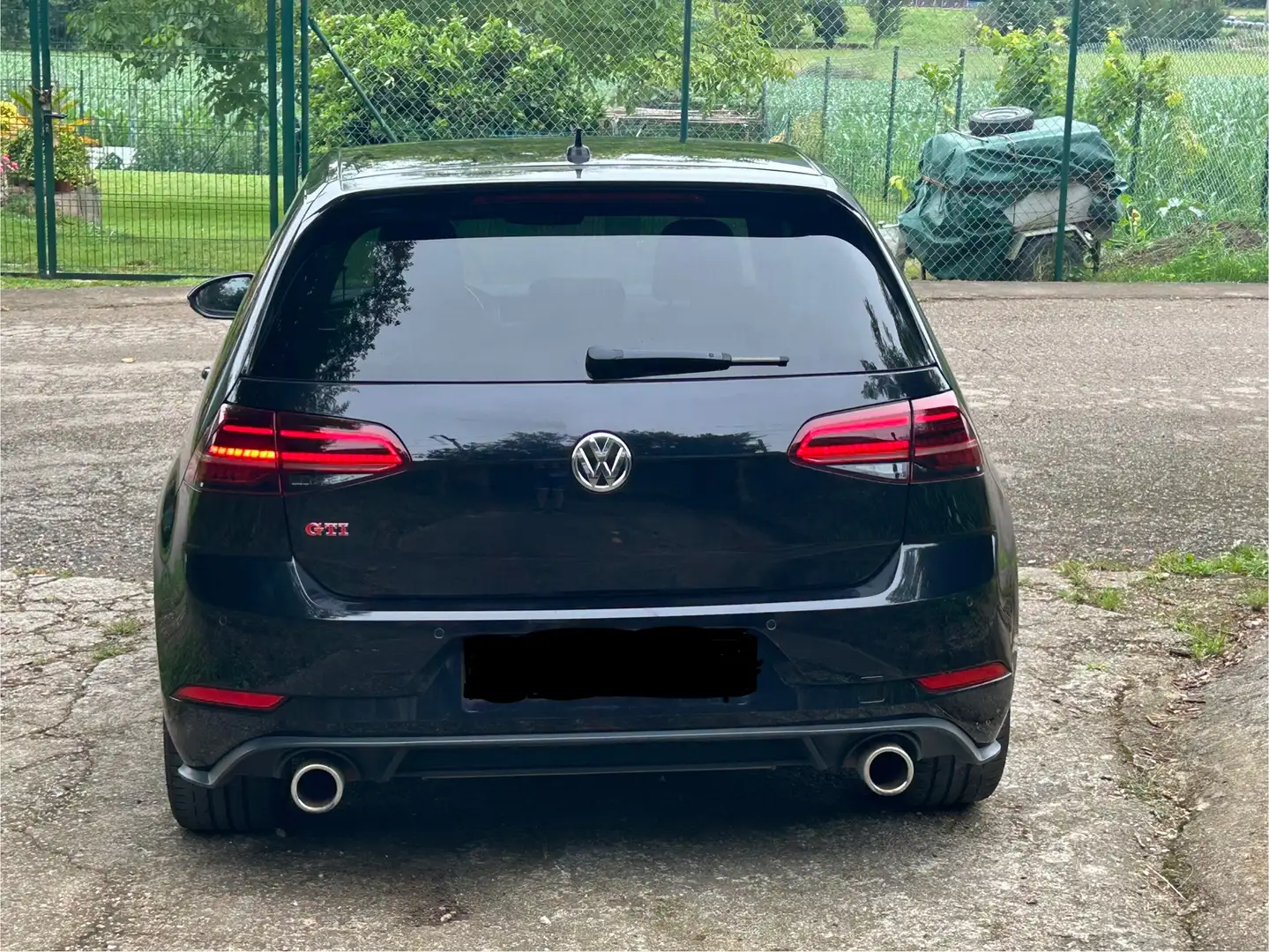 Volkswagen Golf GTI 2.0 TSI Performance 180kW - 2