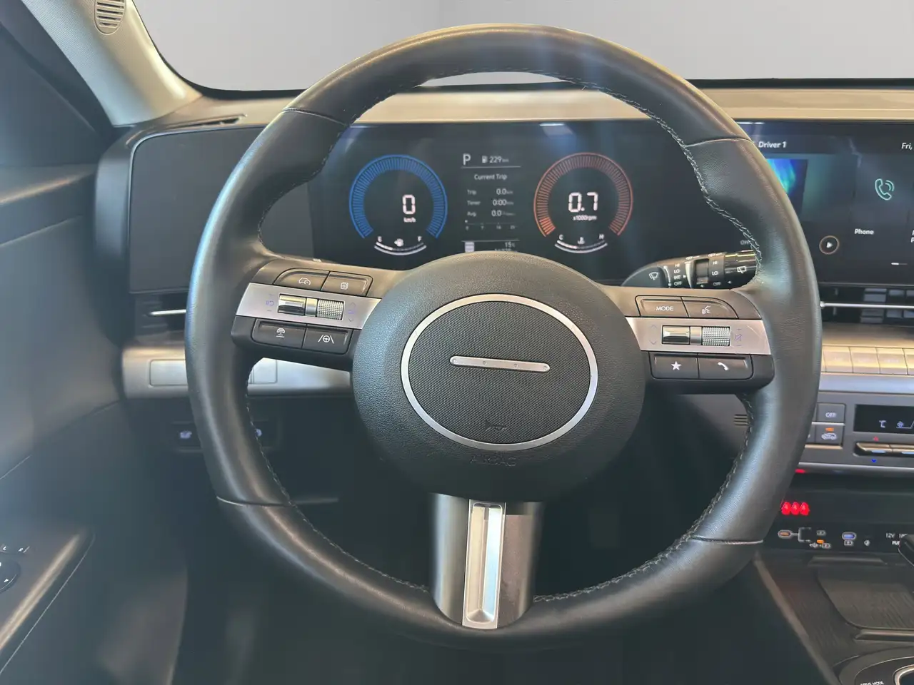 Hyundai KONA снимка Hyundai KONA
