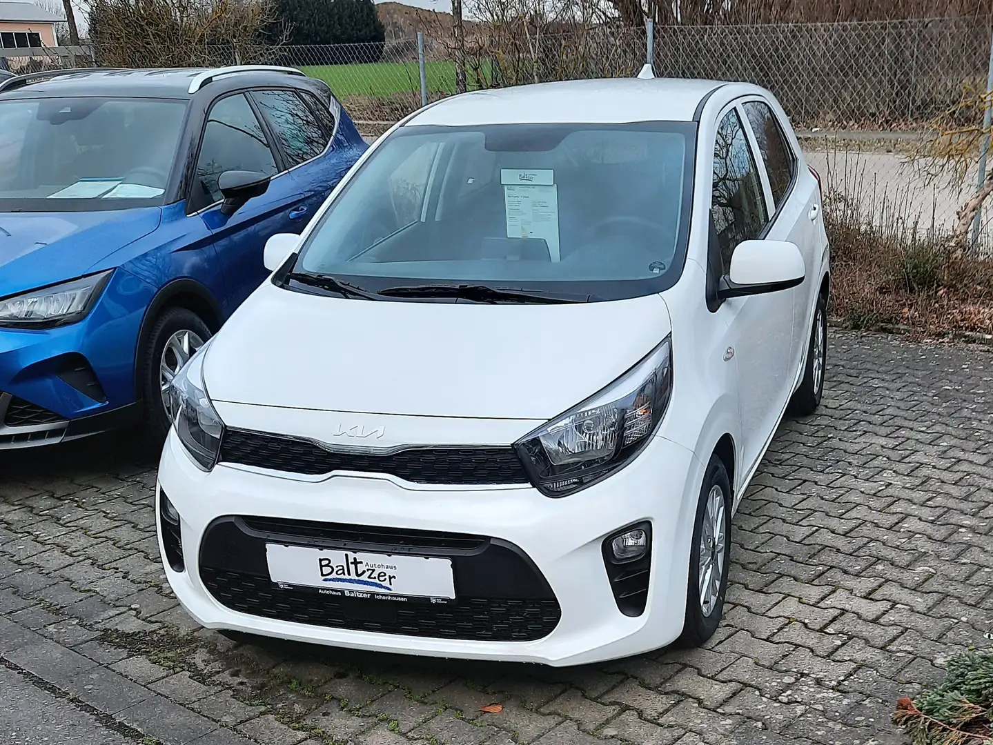 Kia Picanto 1.0 Vision Weiß - 2