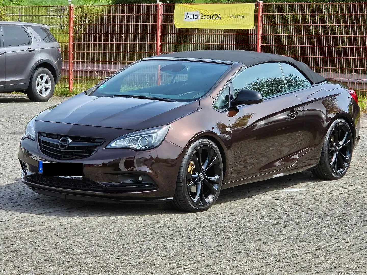 Opel Cascada Innovation 1.4  6 Gang Marrón - 1
