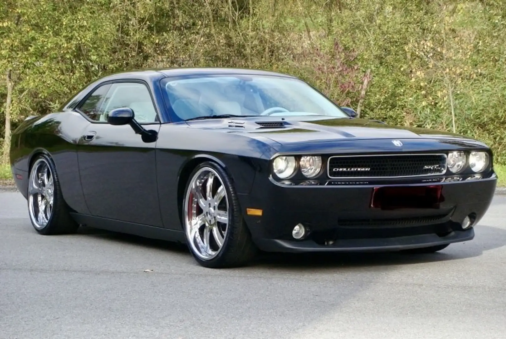 Dodge Challenger SRT8 Schwarz - 1