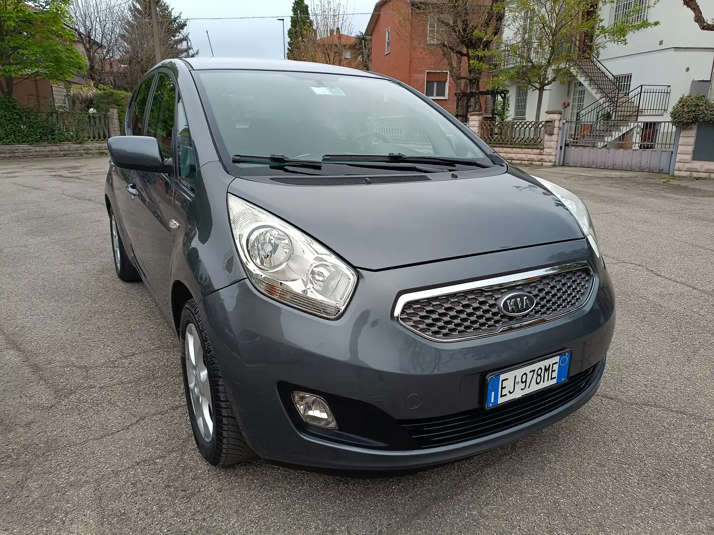 Kia Venga Venga 1.4 cvvt LX ISG NEOPATENTATI Grigio - 2