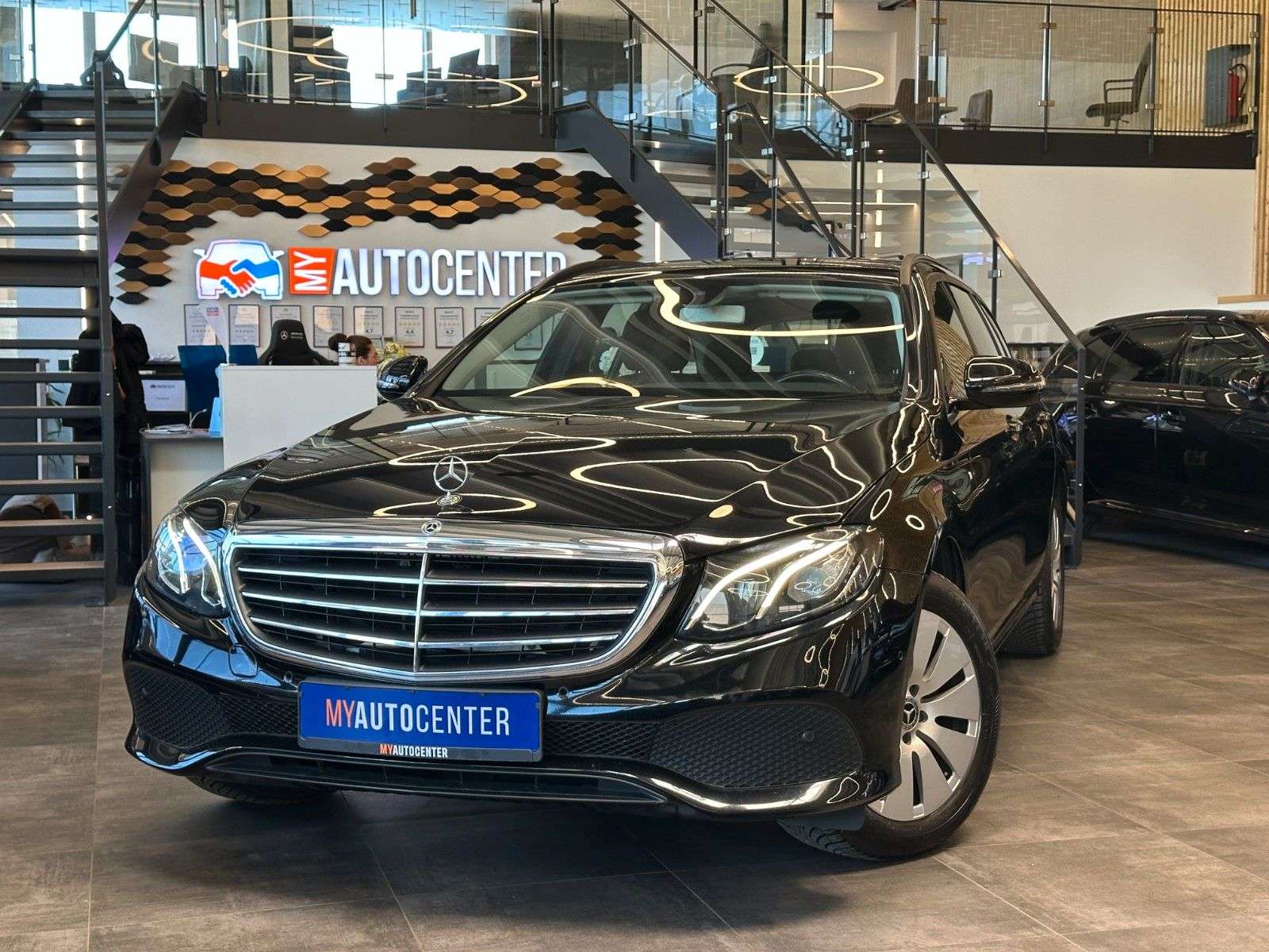 Second hand Mercedes Benz E-Class 200