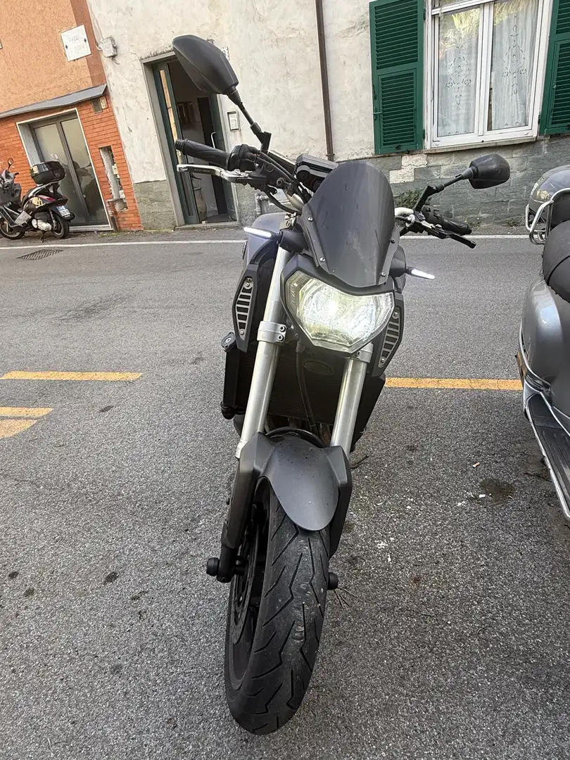 Yamaha MT-09 - 2