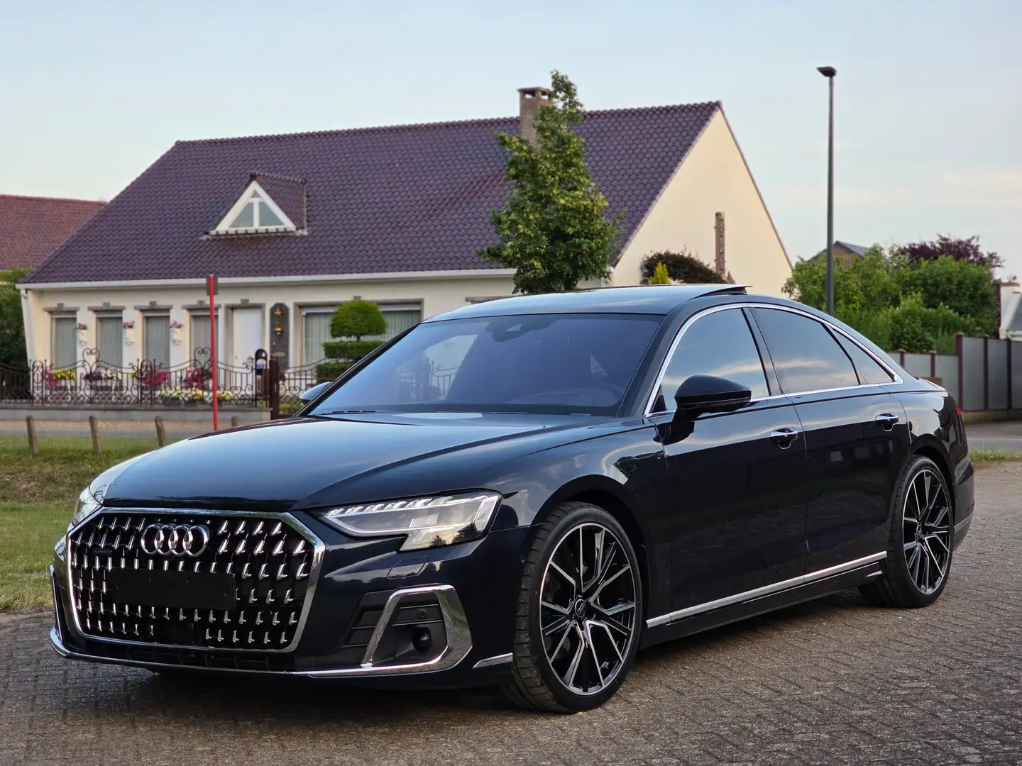 Audi A8 50 TDi Quattro * Full Option * ACC * Pano * B&O * Bleu - 1
